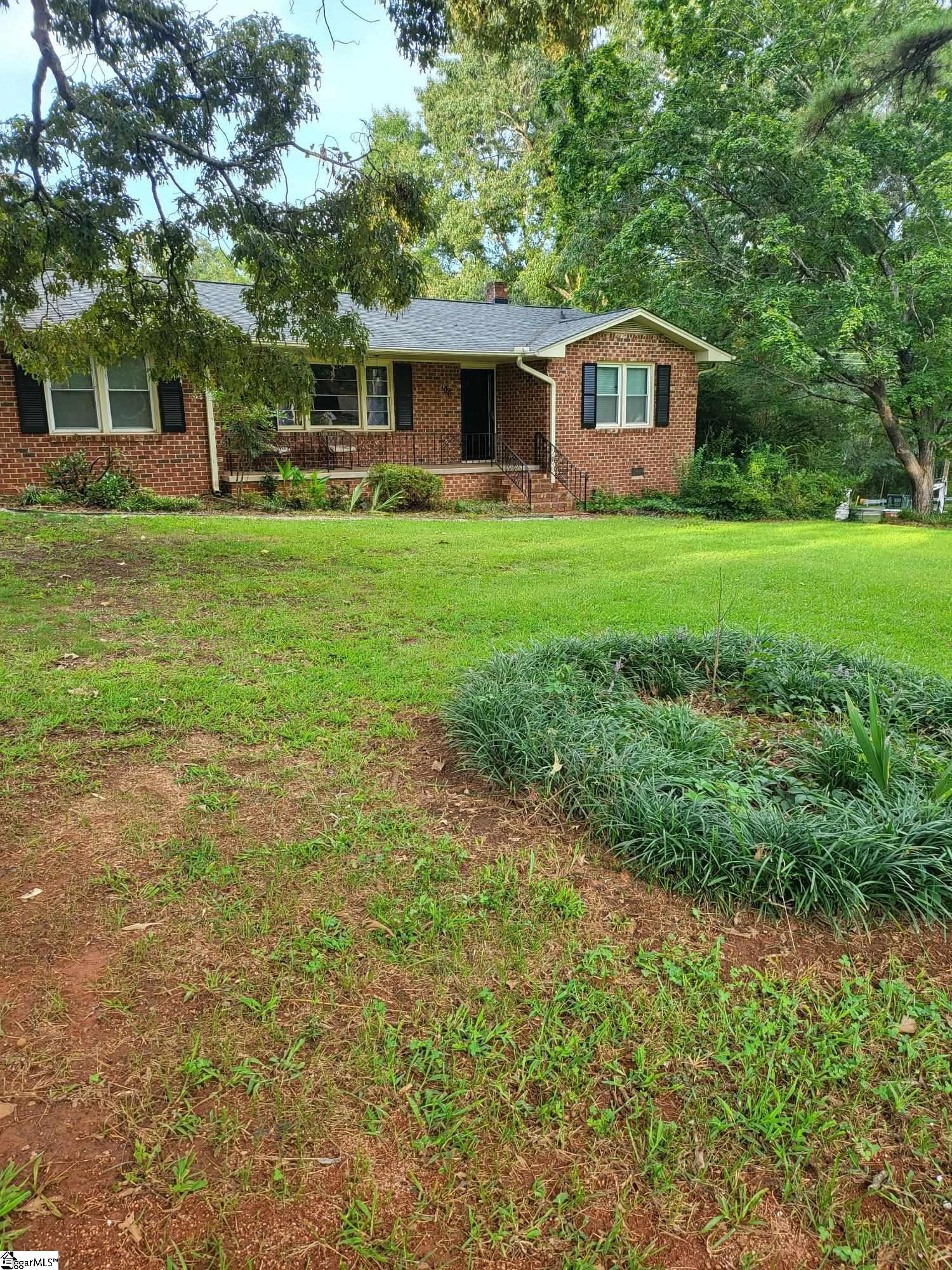 106 Ross Street Piedmont, SC 29673