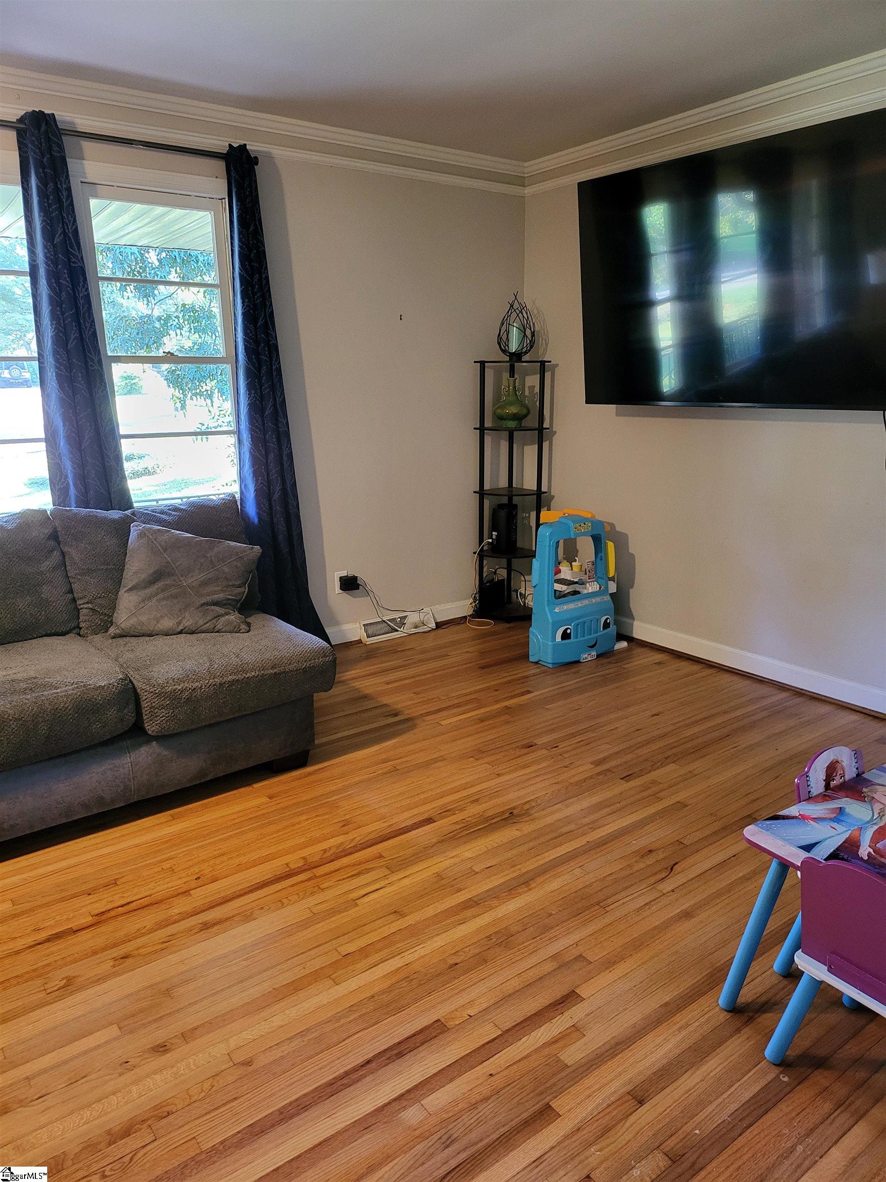 106 Ross Street Piedmont, SC 29673