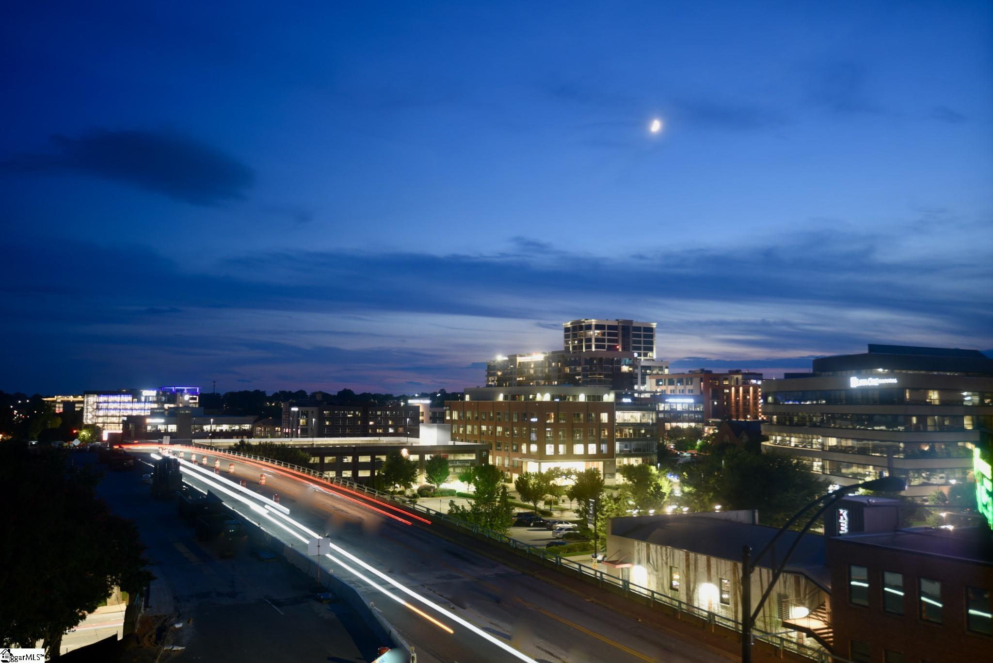 400 E Washington Street UNIT #15 Greenville, SC 29601