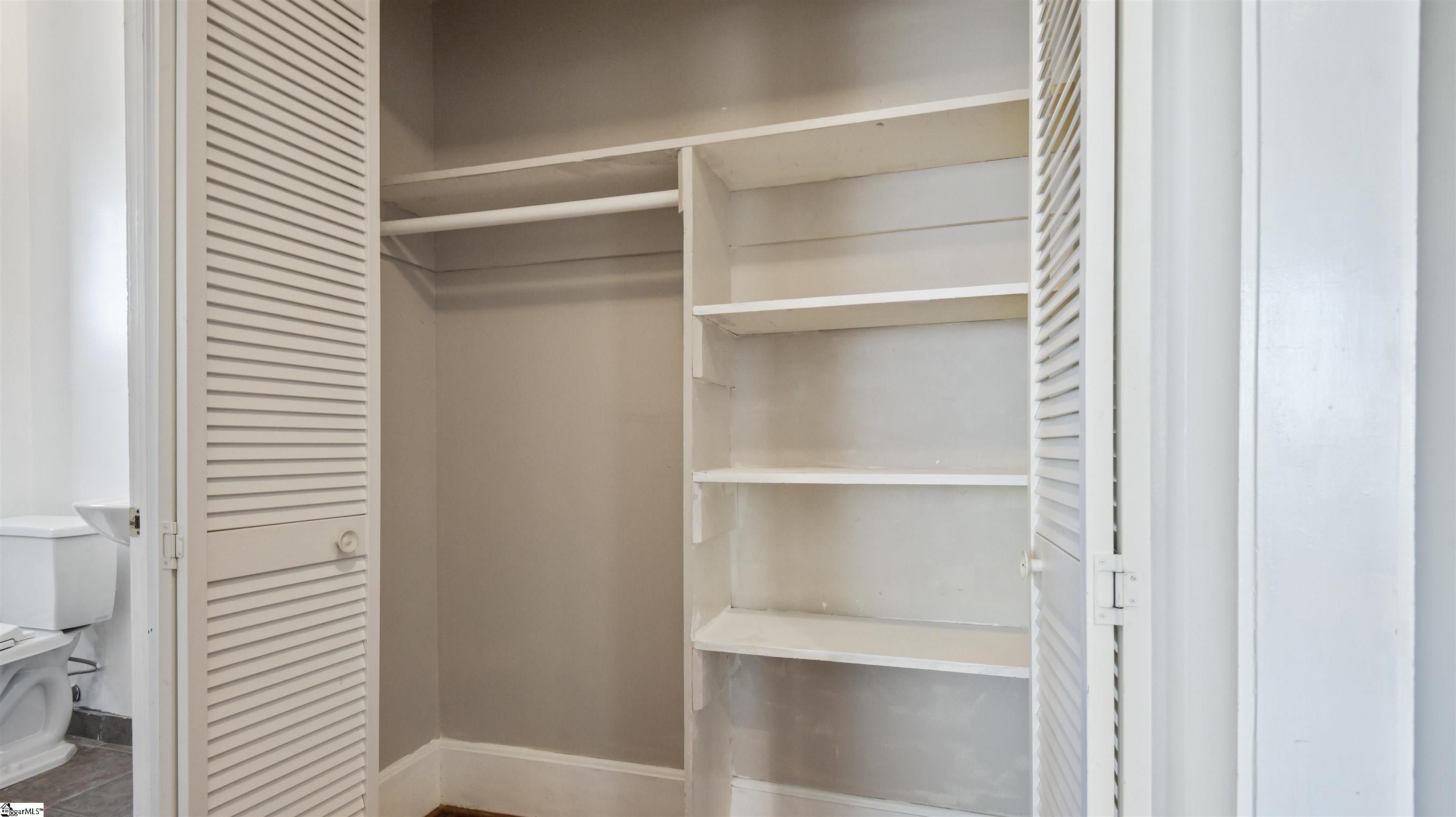 400 E Washington Street UNIT #15 Greenville, SC 29601