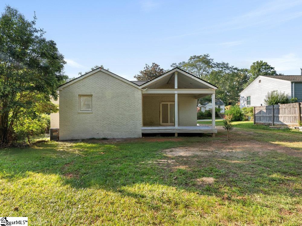 304 Wedgewood Drive Greenville, SC 29609