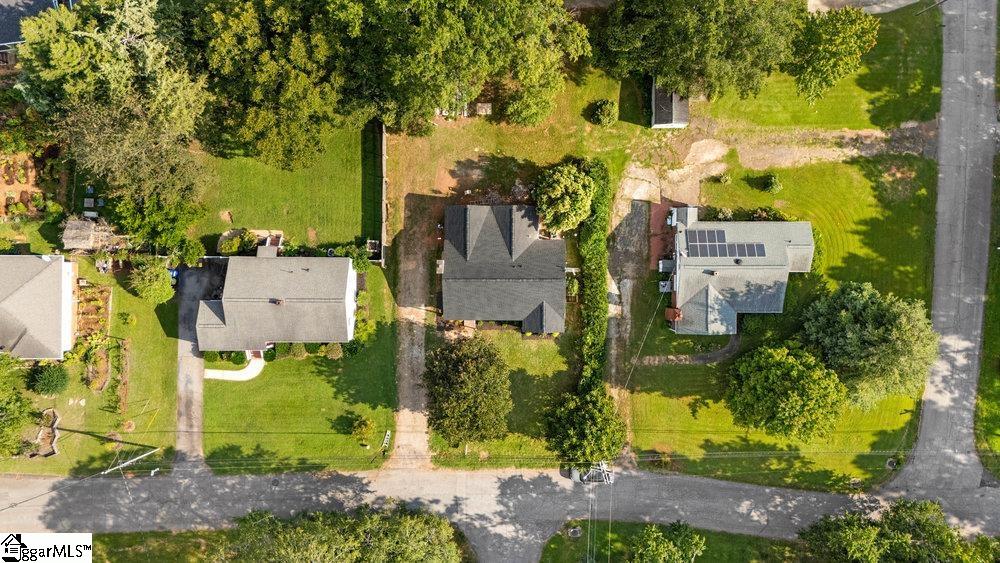 304 Wedgewood Drive Greenville, SC 29609