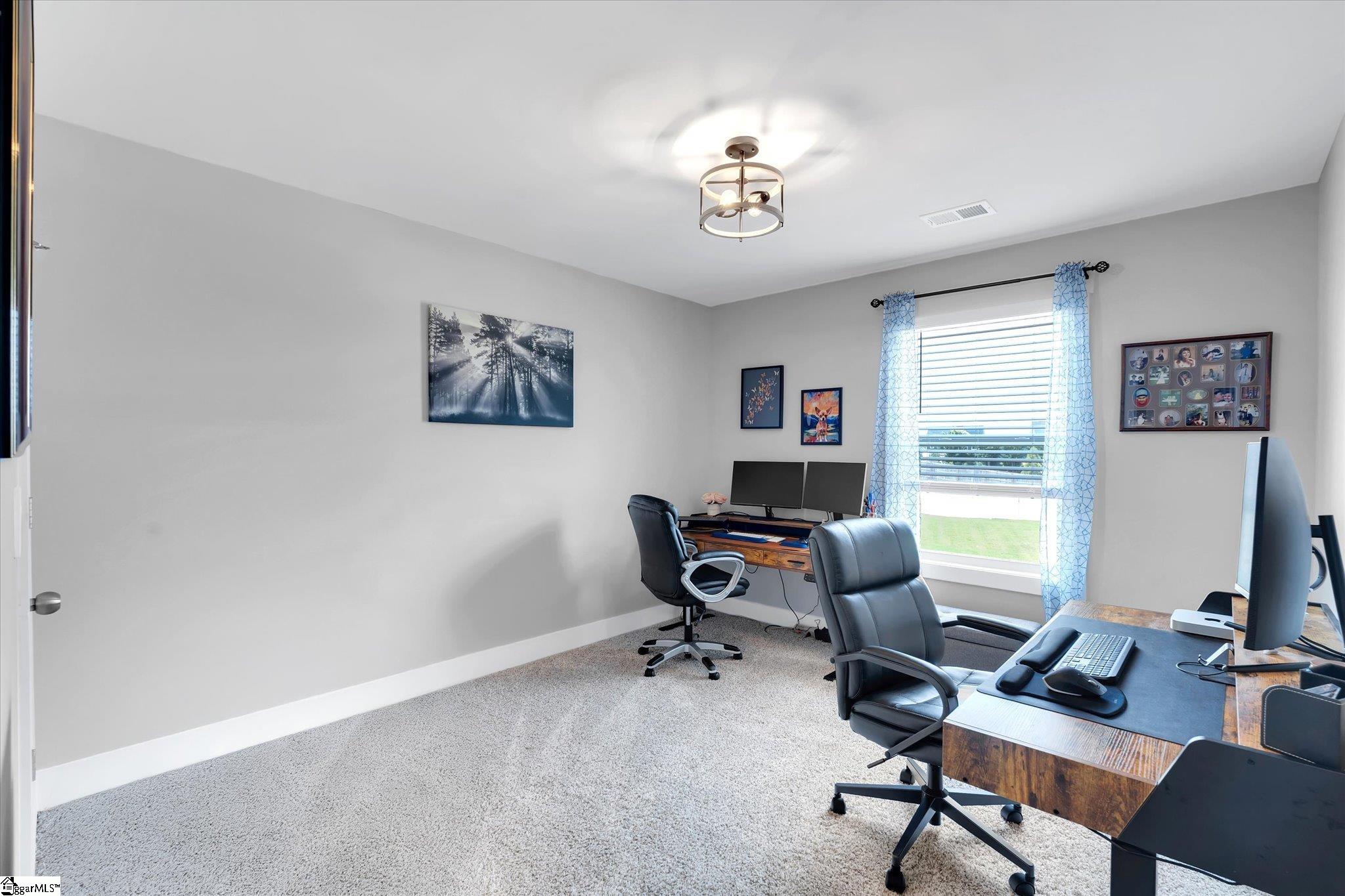 6 Roderick Lane Greenville, SC 29605