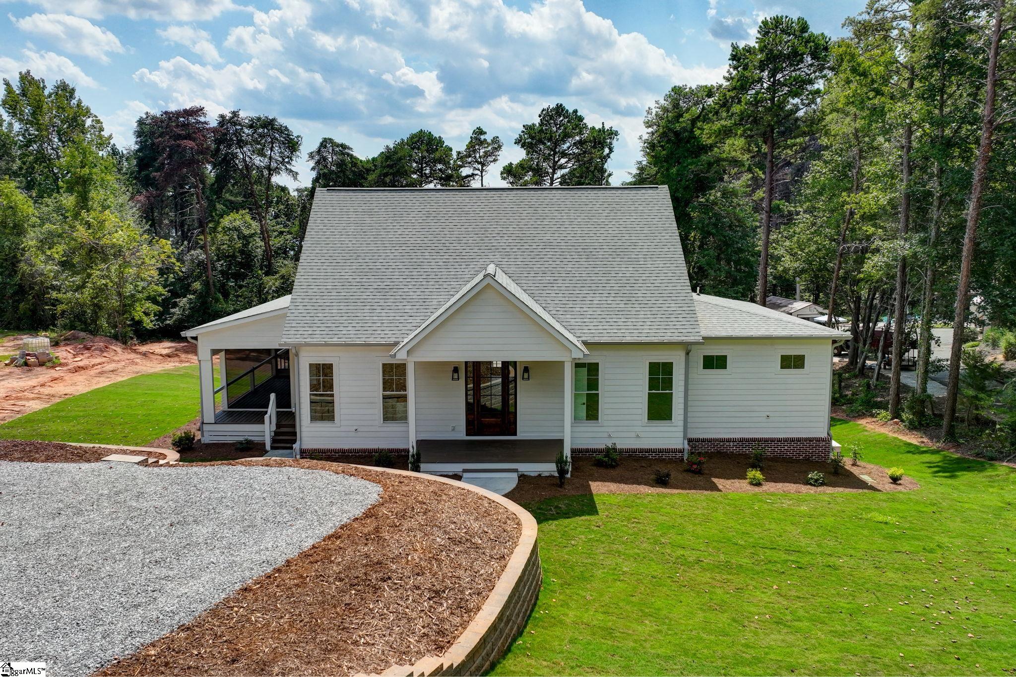 1218 Andersonville Road Townville, SC 29689