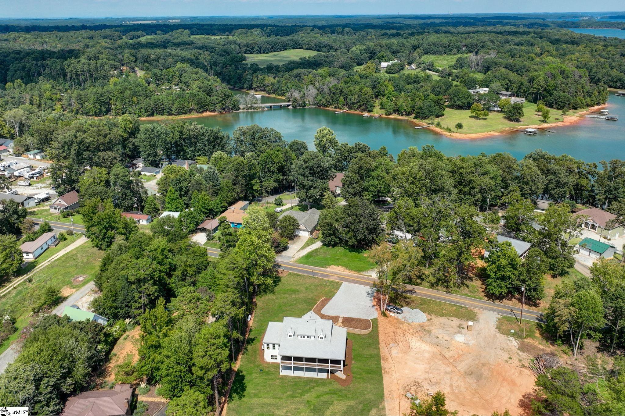 1218 Andersonville Road Townville, SC 29689
