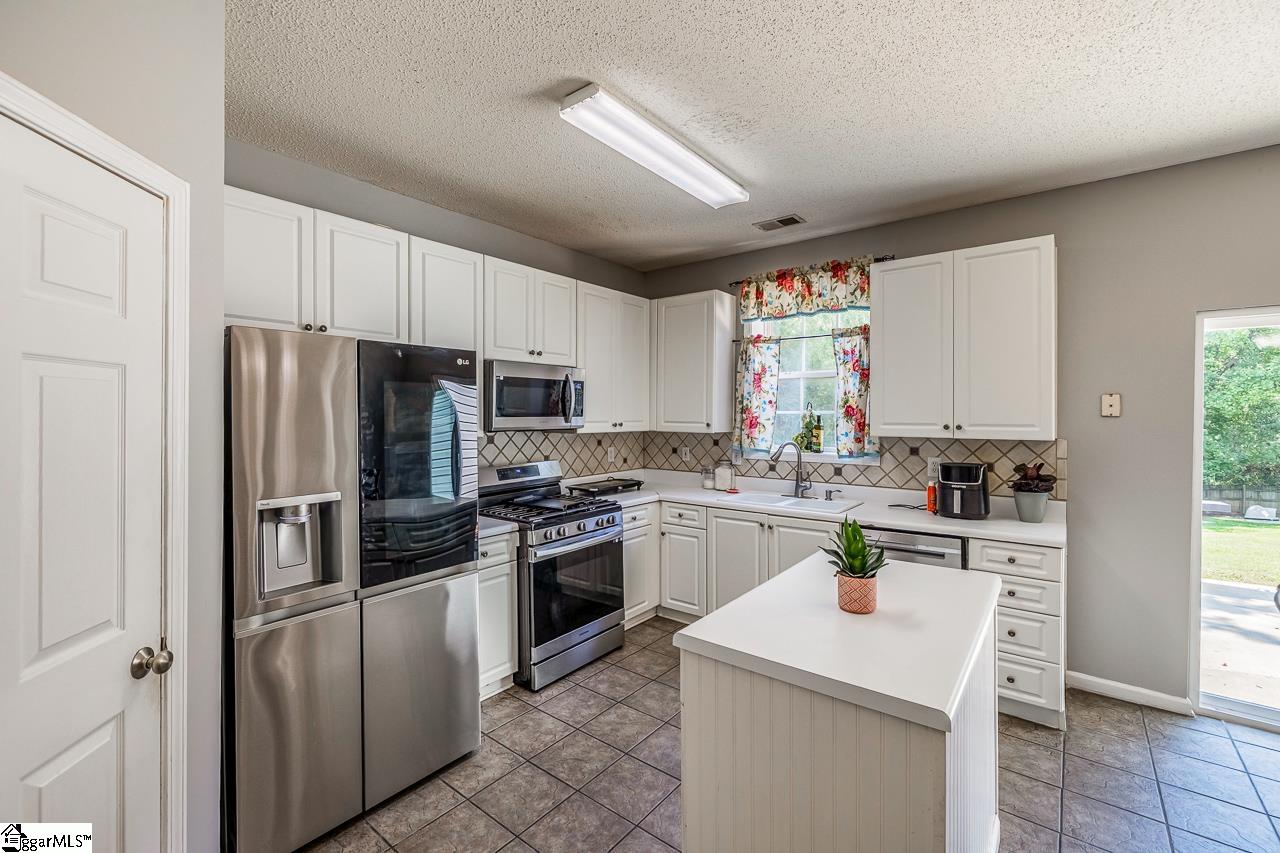 326 Waterton Way Simpsonville, SC 29680