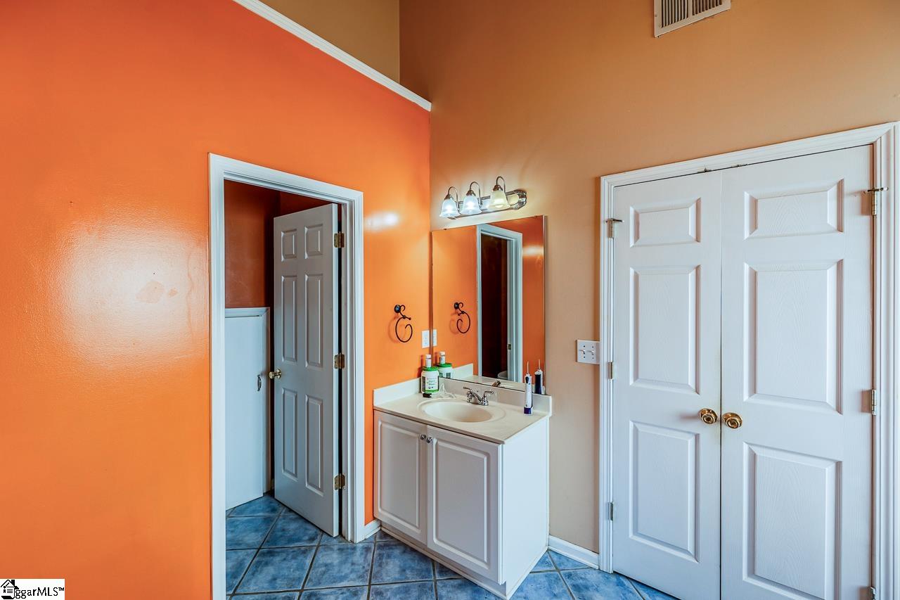 326 Waterton Way Simpsonville, SC 29680