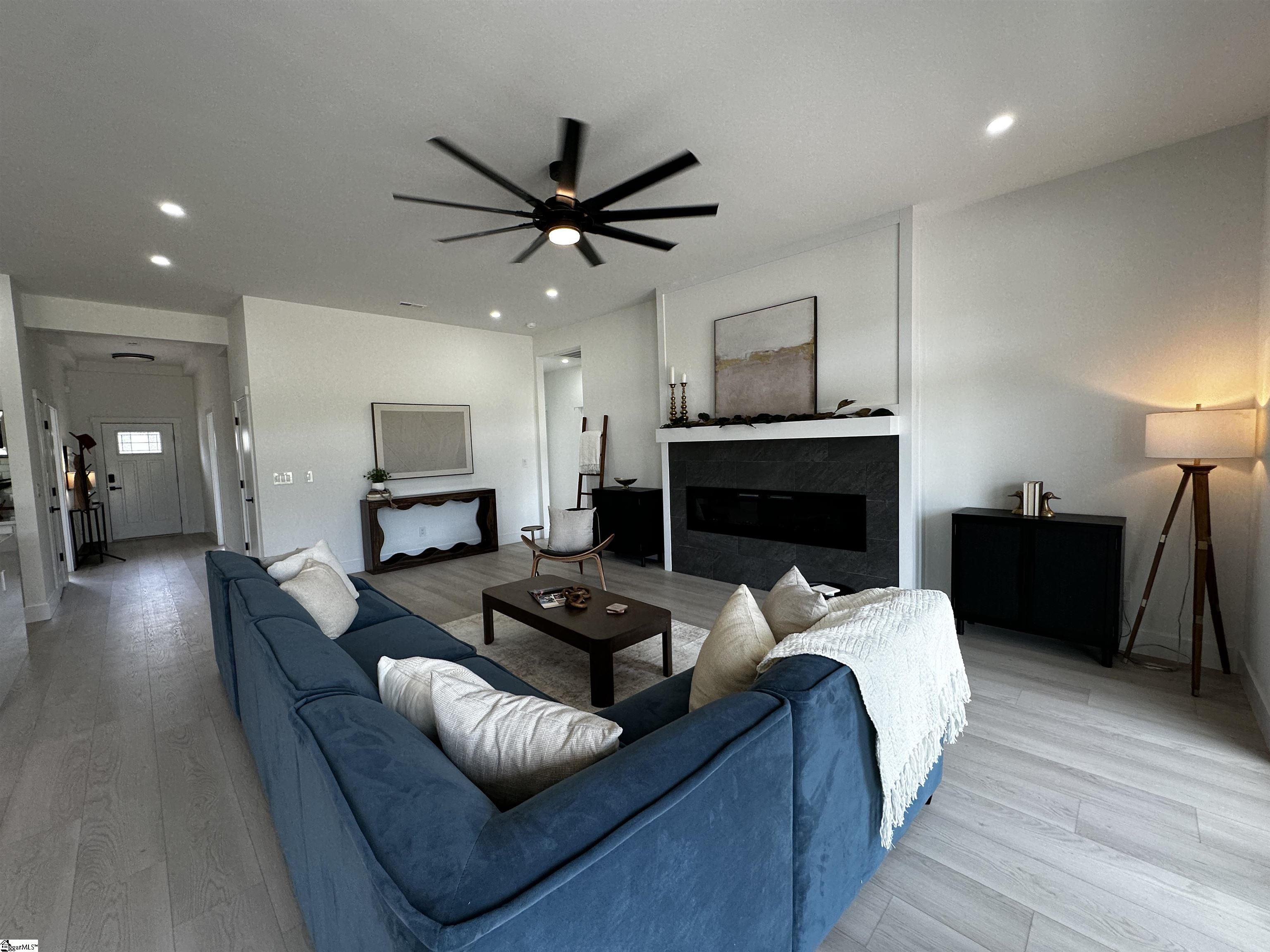 2931 Old Greenville Highway Central, SC 29630
