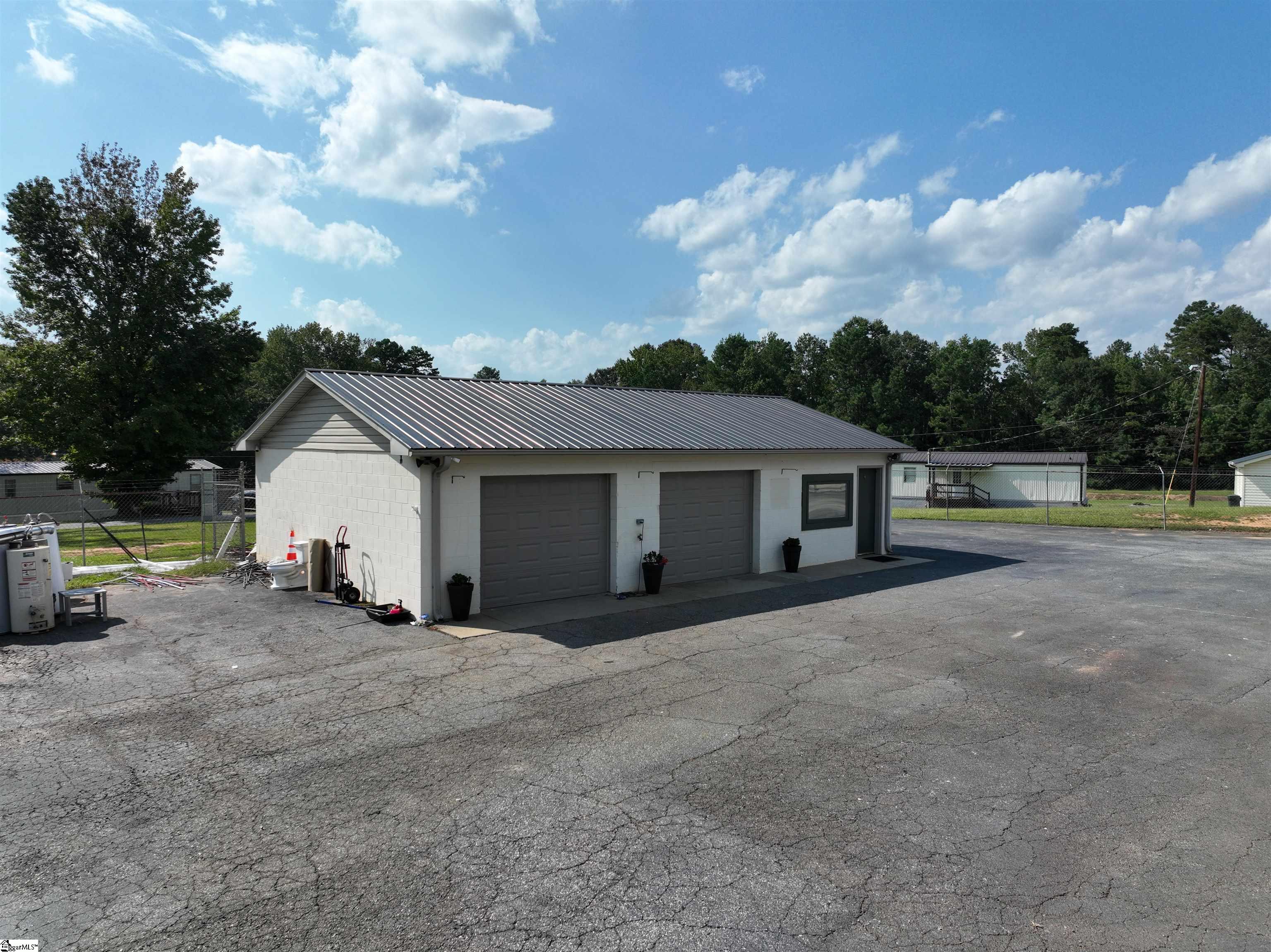 1425 Amity Road Anderson, SC 29621