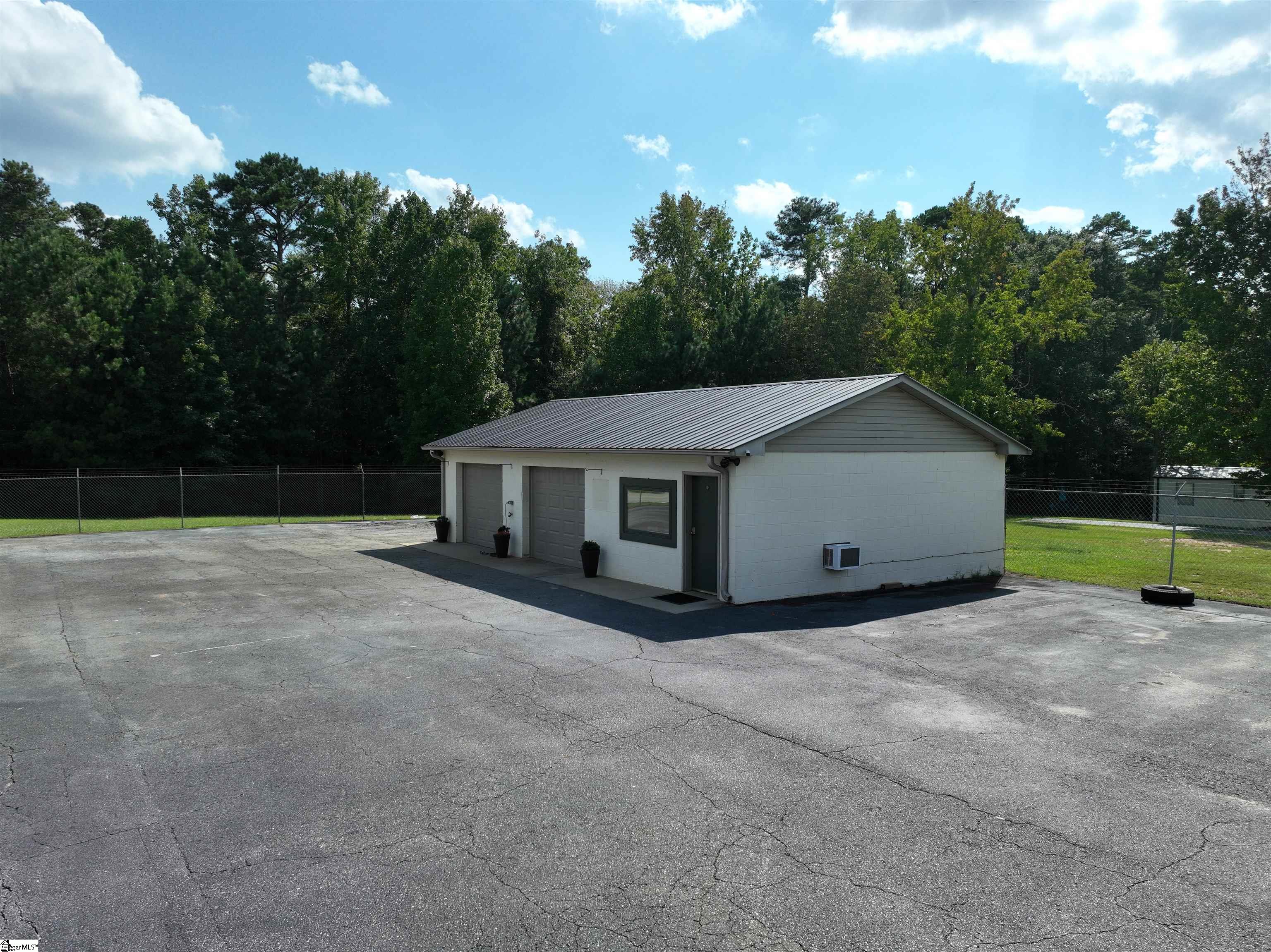 1425 Amity Road Anderson, SC 29621