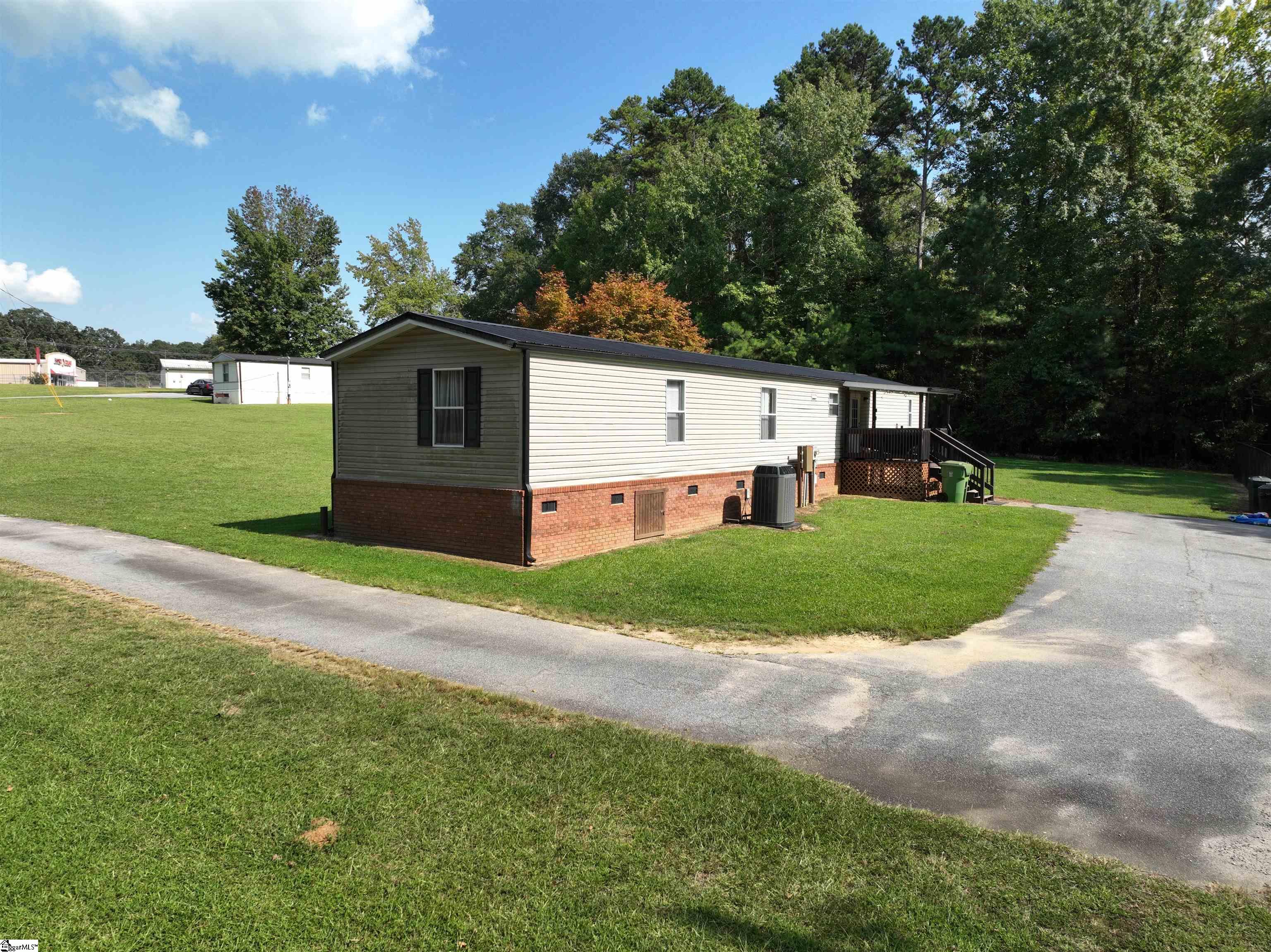 1425 Amity Road Anderson, SC 29621