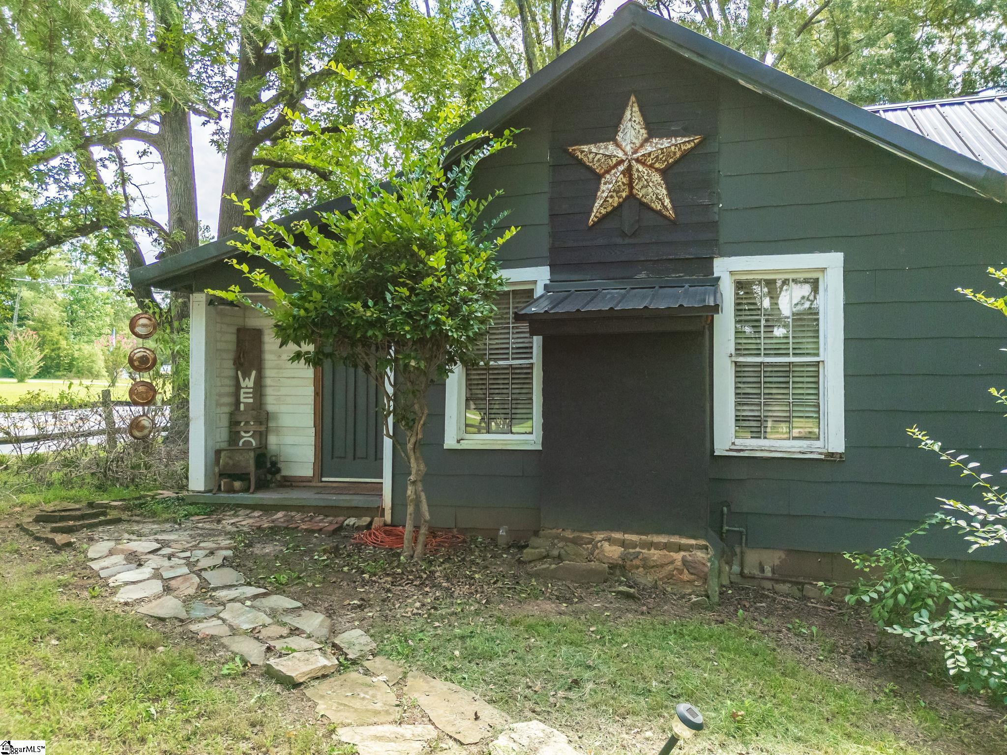 4937 Buffalo West Springs Highway Pauline, SC 29374