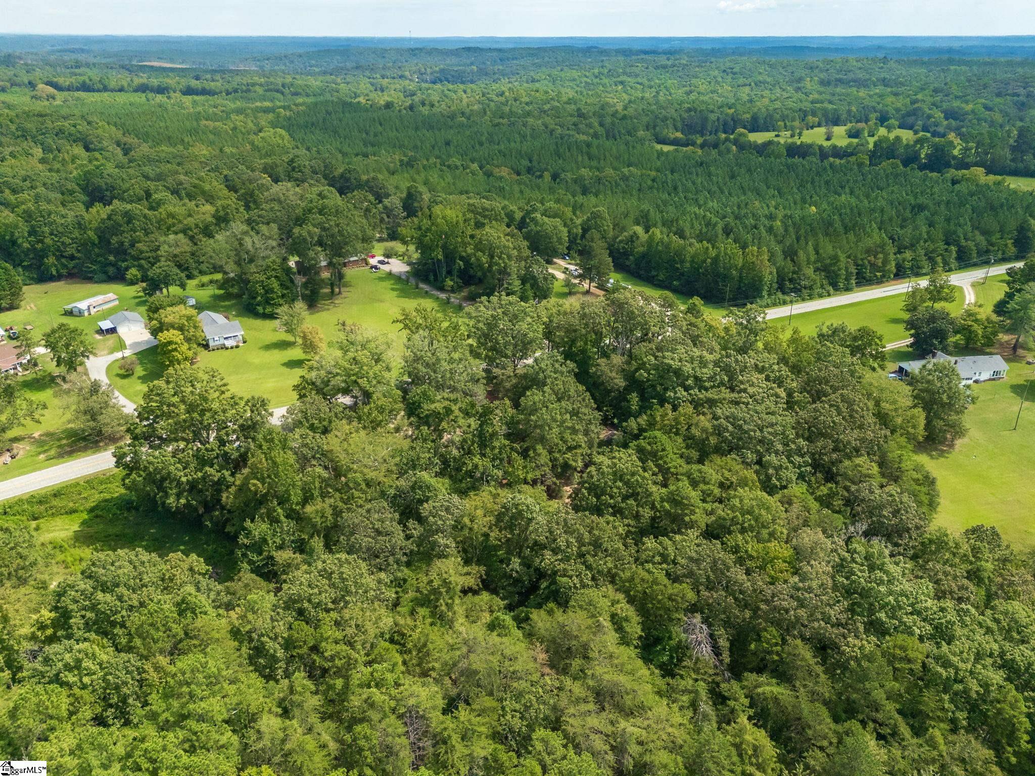 4937 Buffalo West Springs Highway Pauline, SC 29374