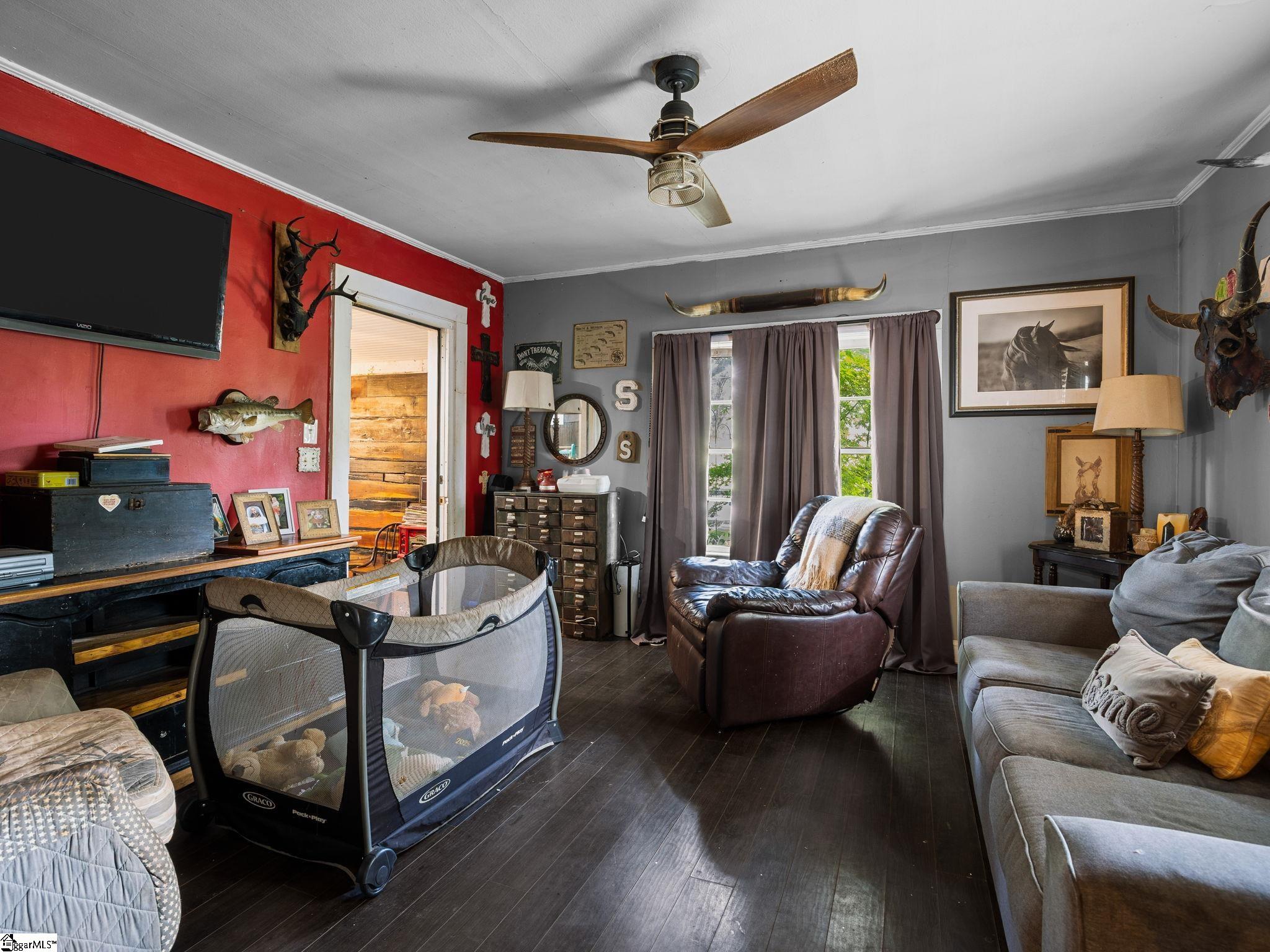 4937 Buffalo West Springs Highway Pauline, SC 29374