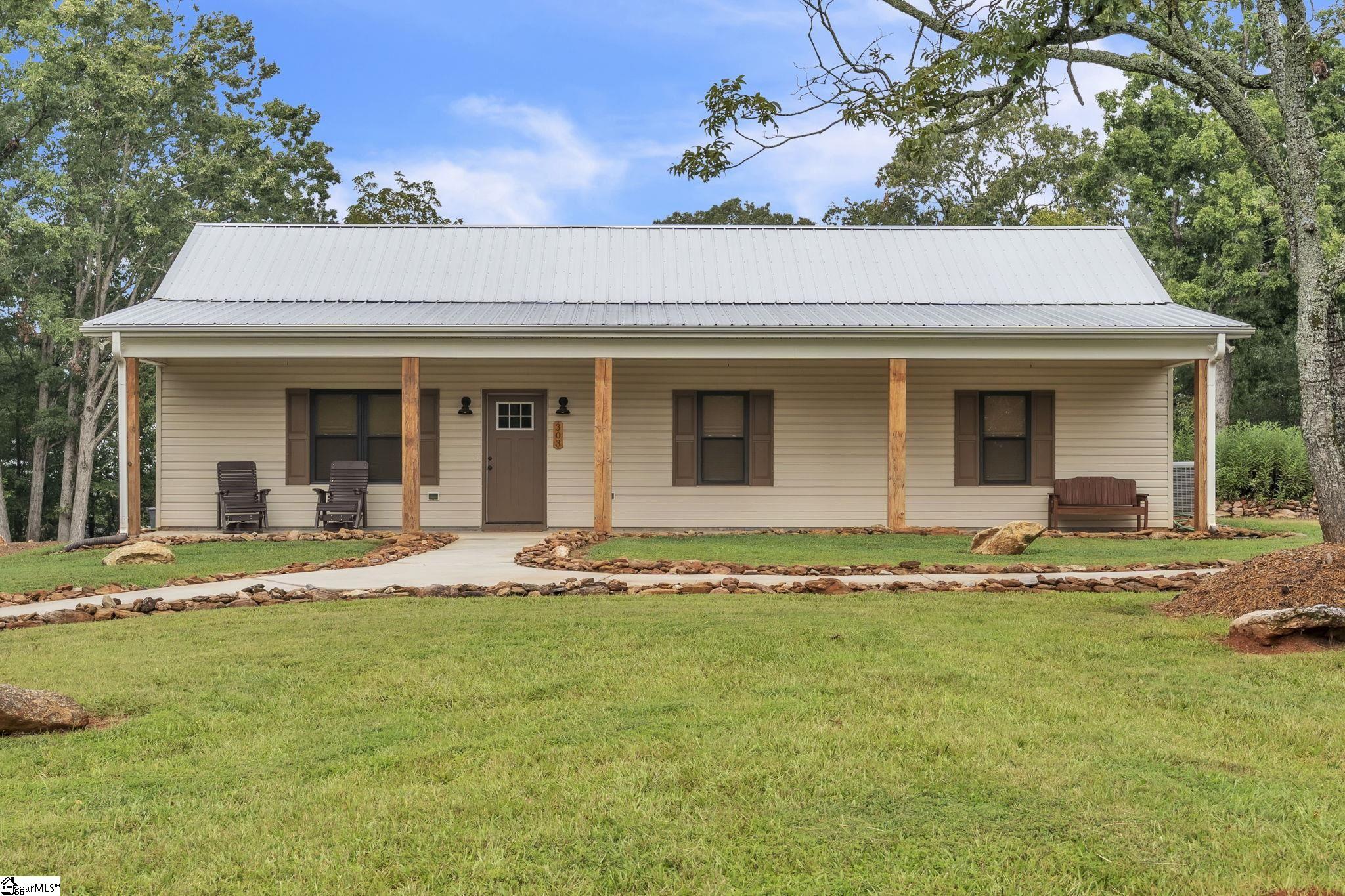 303 N Norris Drive Norris, SC 29667