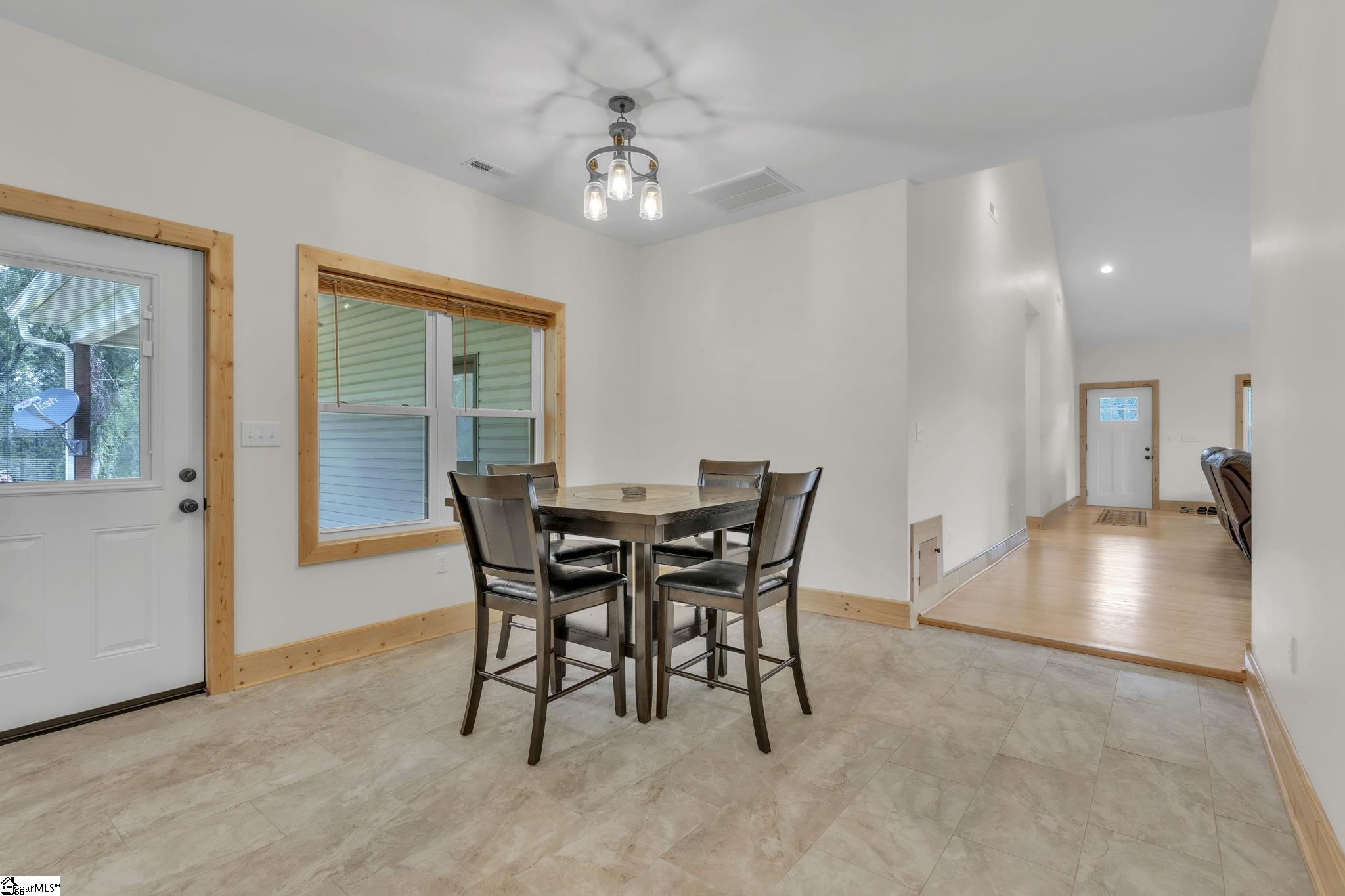 303 N Norris Drive Norris, SC 29667