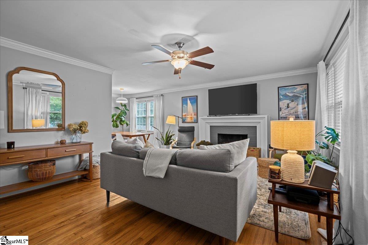23 Mayfair Lane Greenville, SC 29609