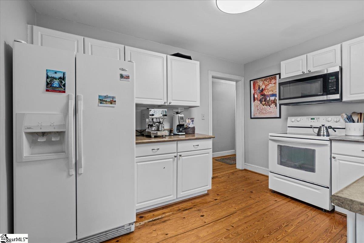 23 Mayfair Lane Greenville, SC 29609