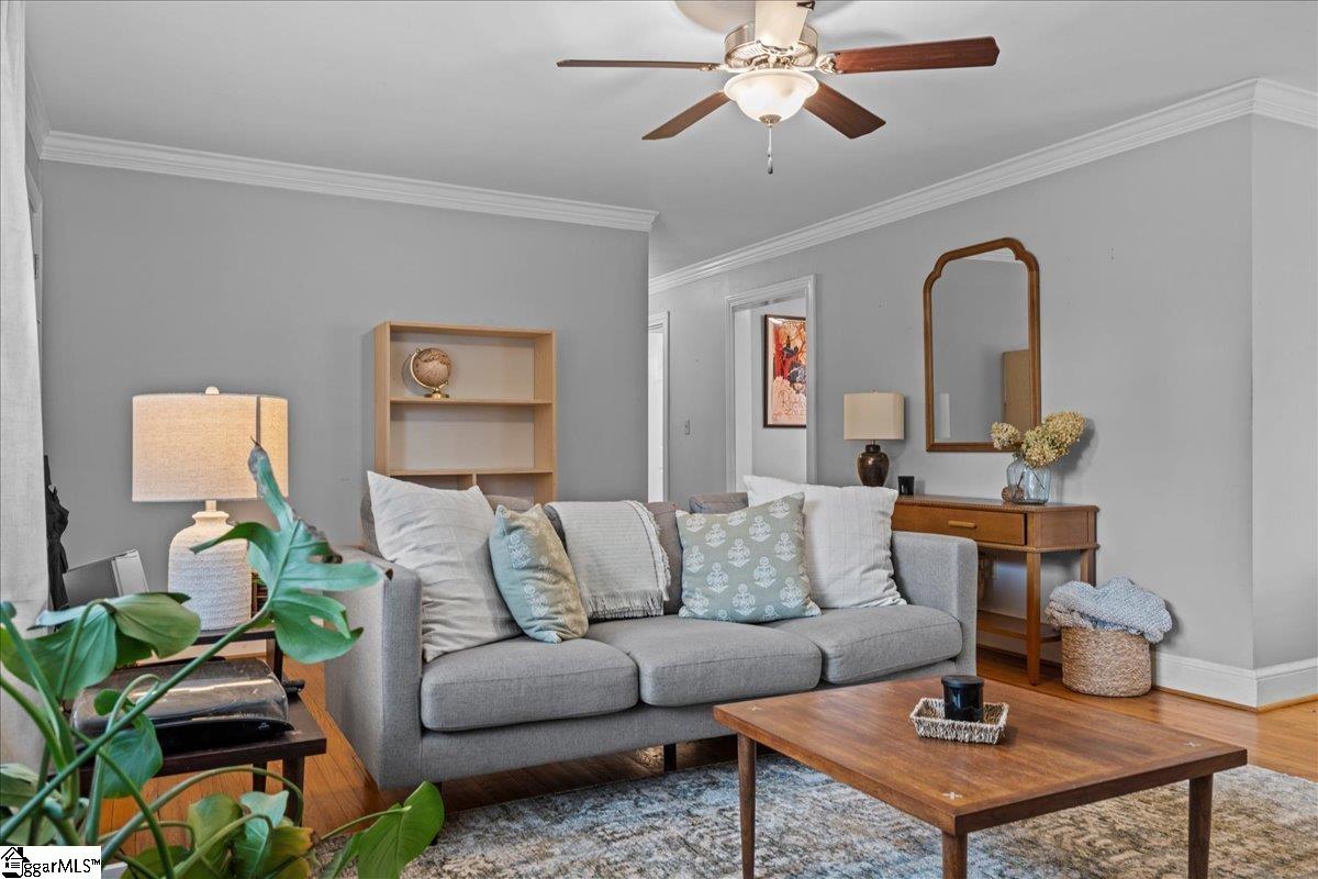 23 Mayfair Lane Greenville, SC 29609