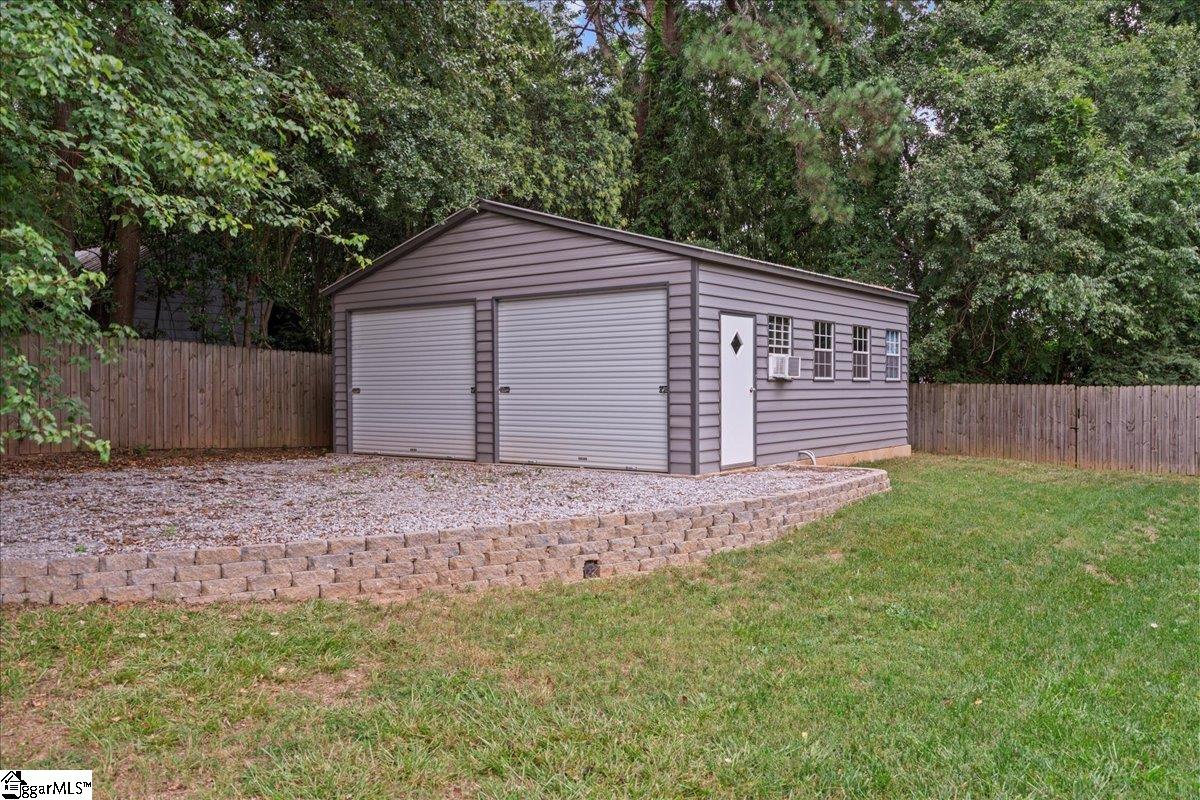23 Mayfair Lane Greenville, SC 29609