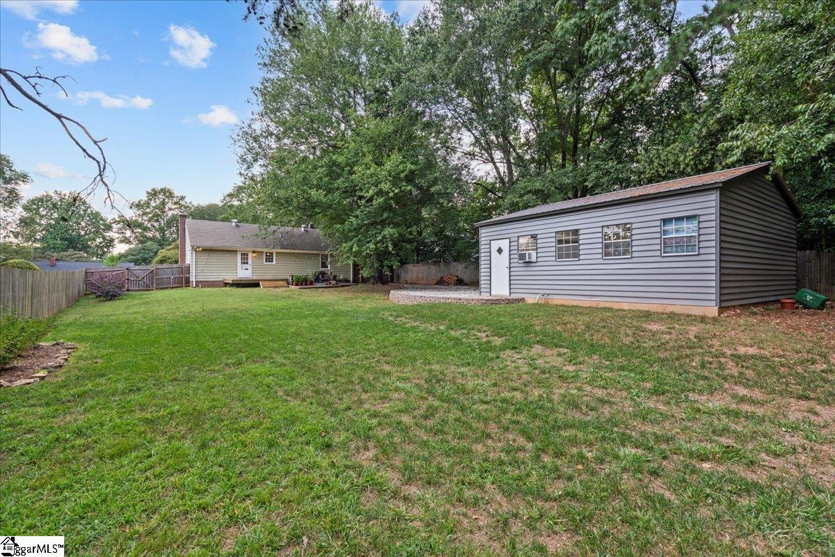 23 Mayfair Lane Greenville, SC 29609