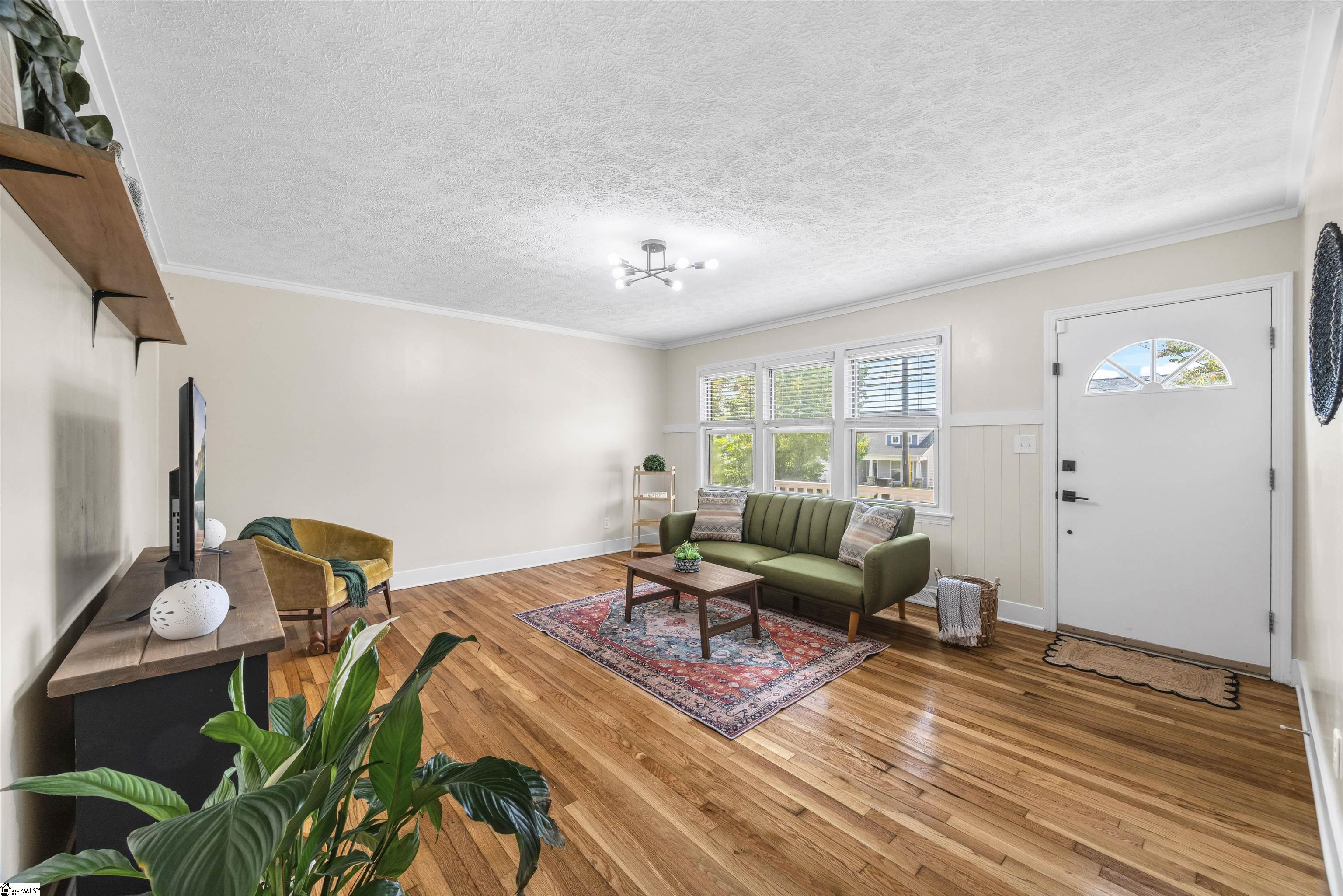 205 Iris Drive Easley, SC 29642