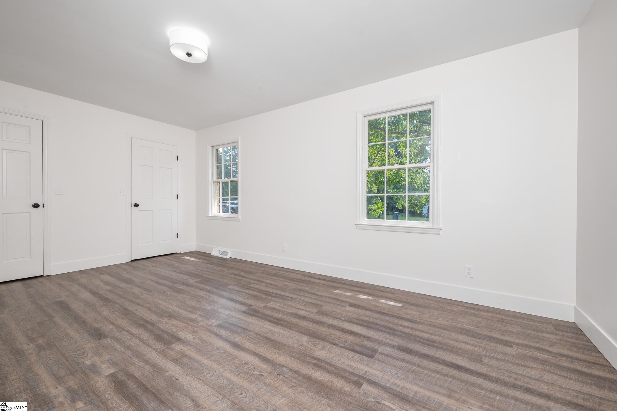 4 Dellrose Circle Taylors, SC 29687