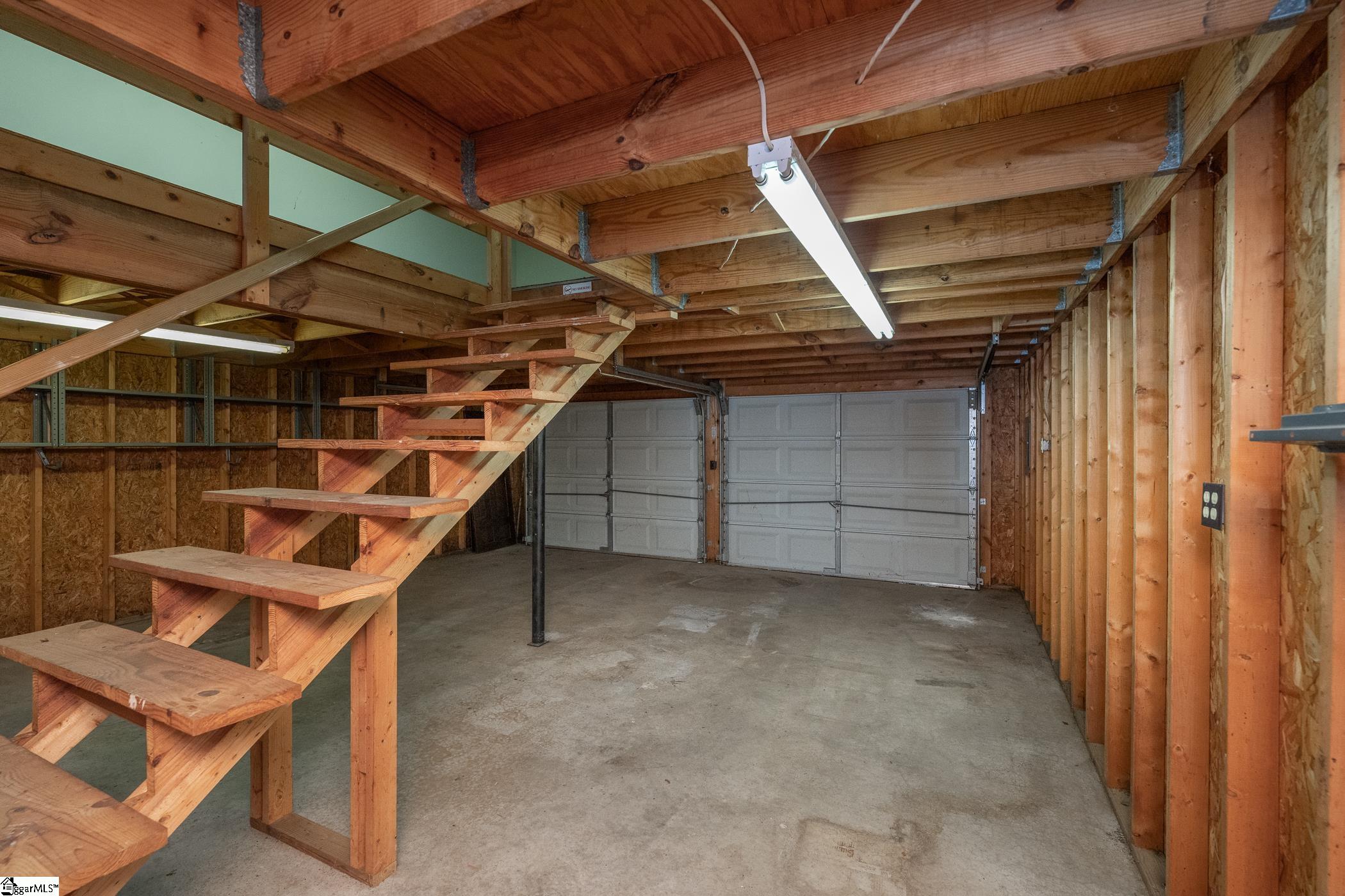 4 Dellrose Circle Taylors, SC 29687