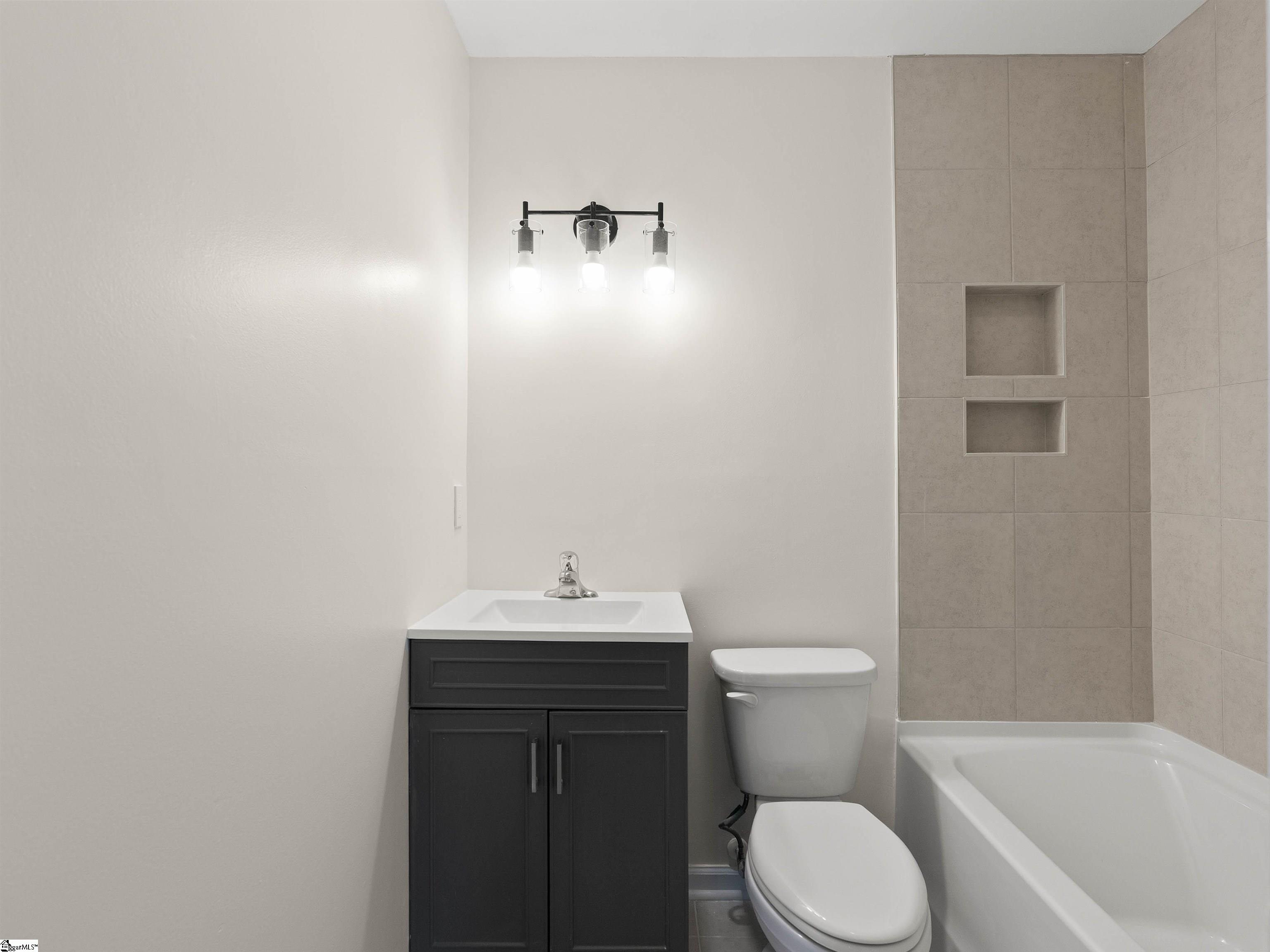 109 Laurens Court Fountain Inn, SC 29644