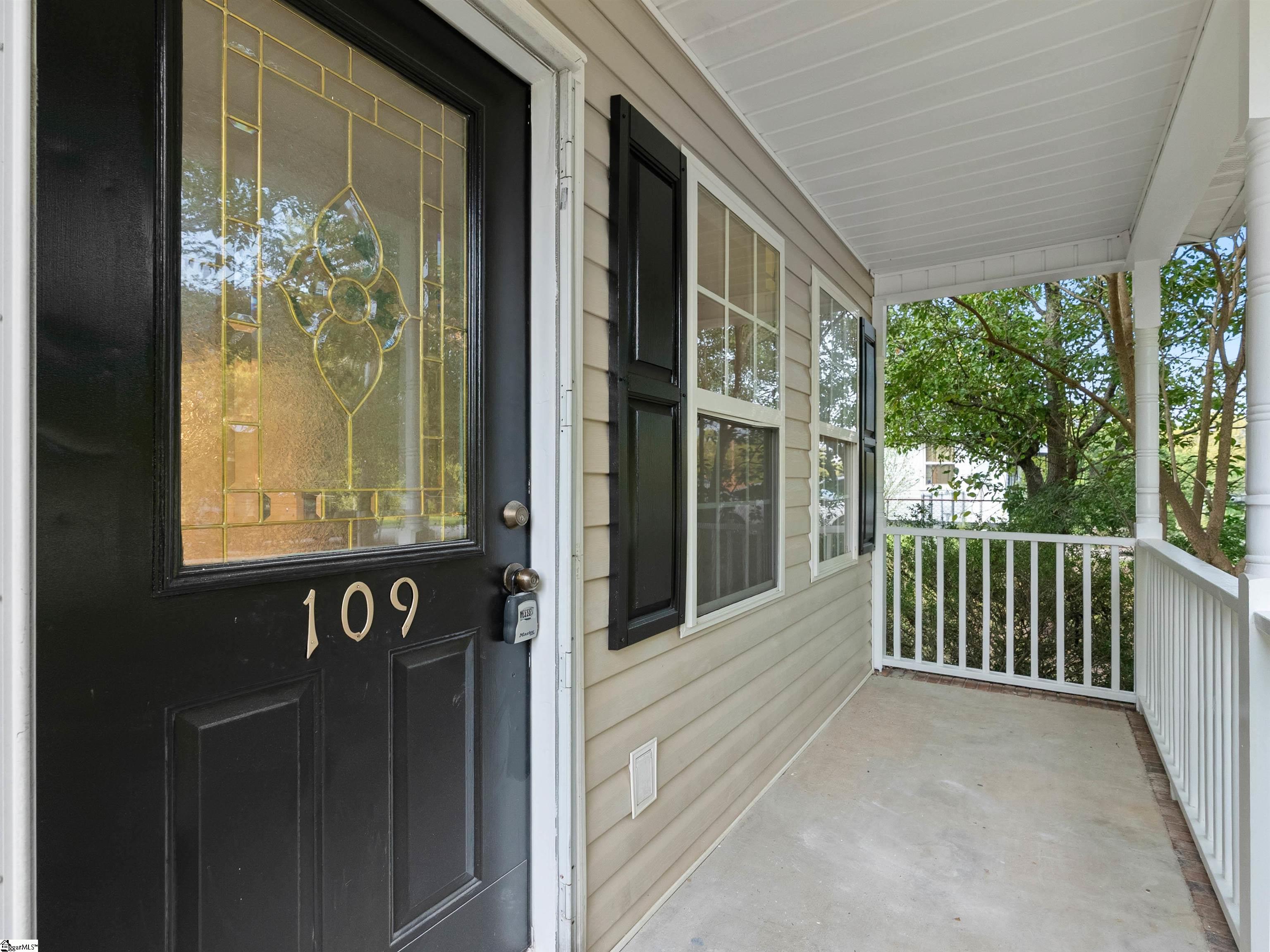 109 Laurens Court Fountain Inn, SC 29644