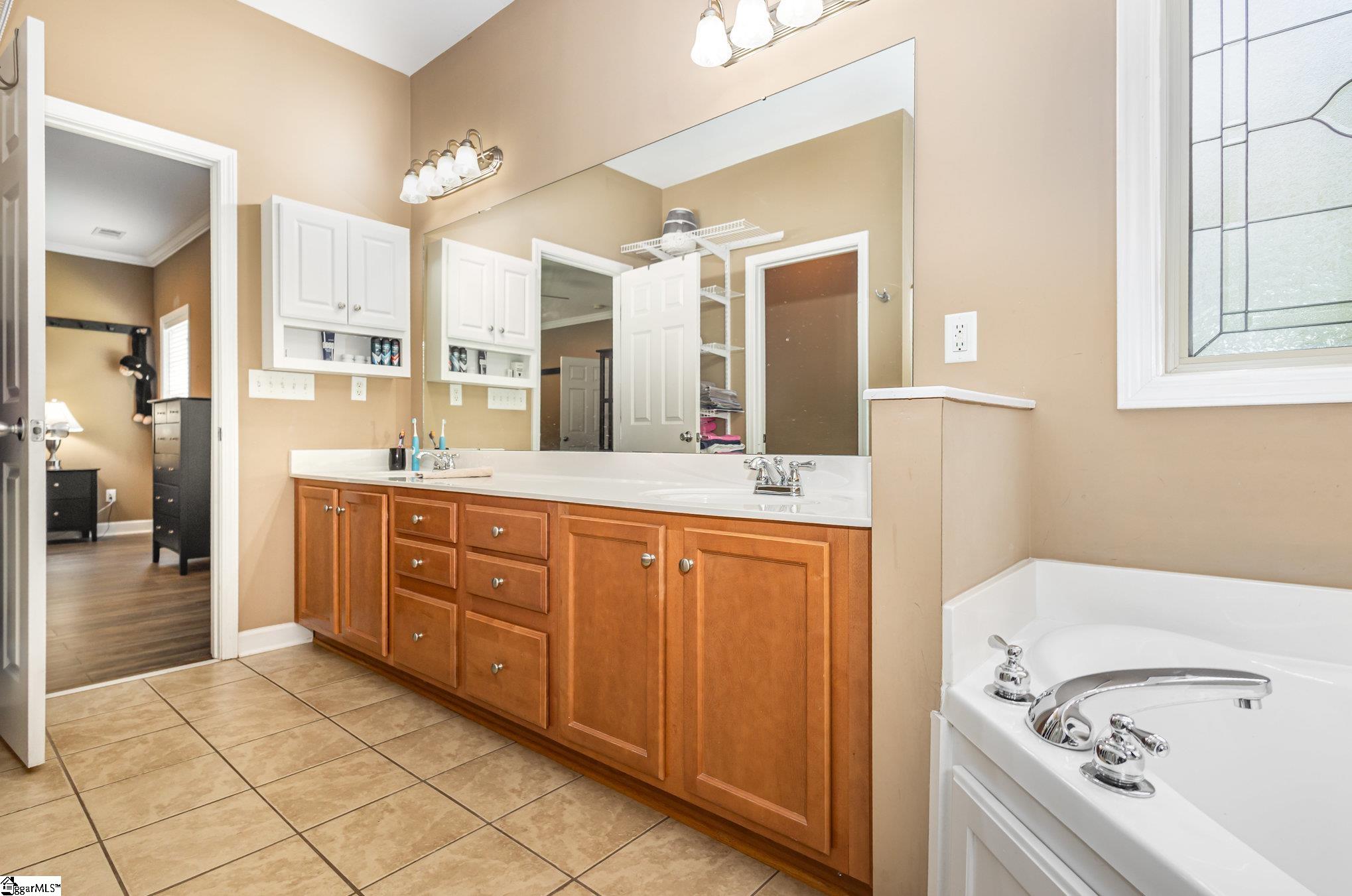 3189 E Gap Creek Road Greer, SC 29651