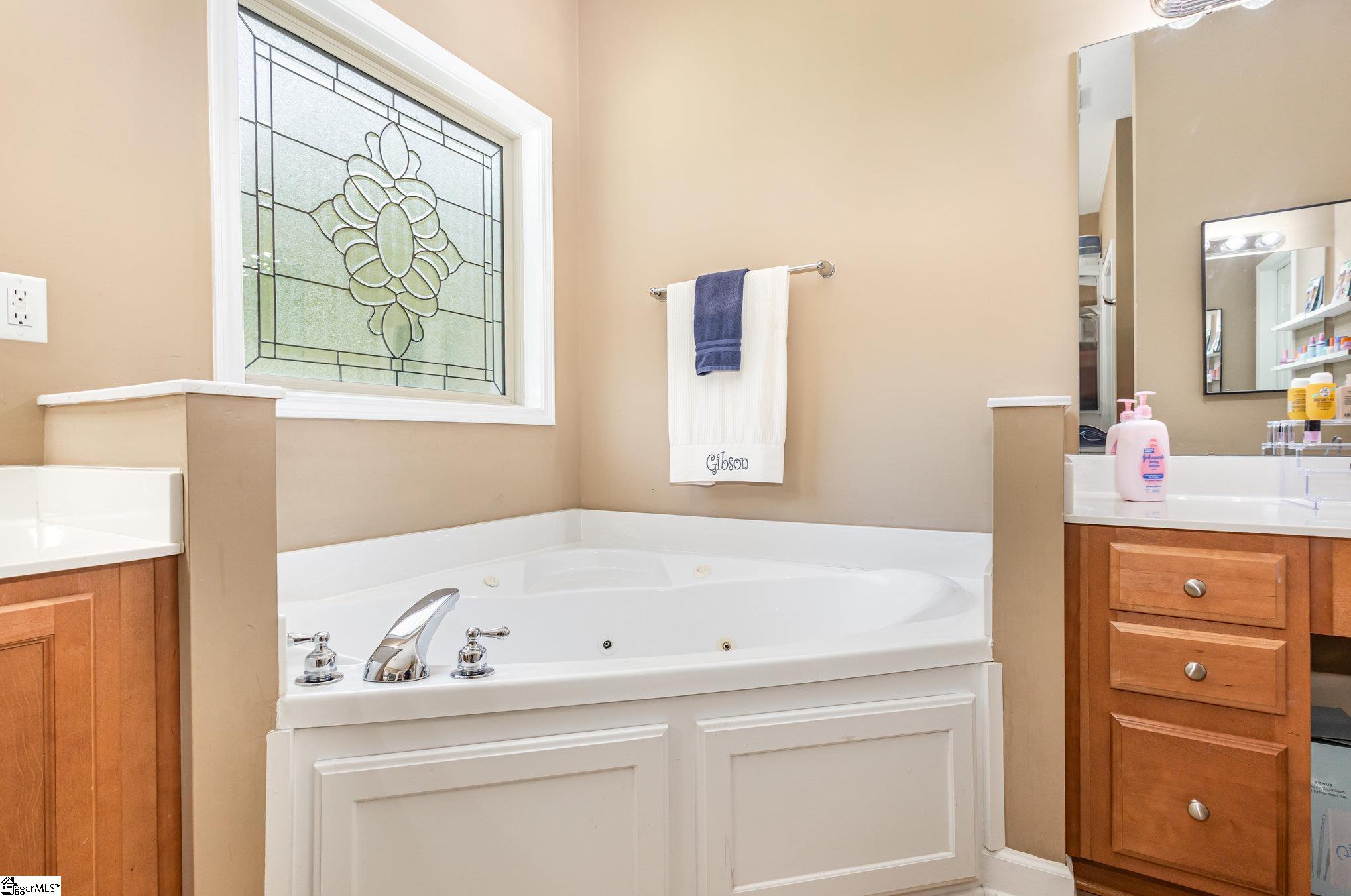 3189 E Gap Creek Road Greer, SC 29651