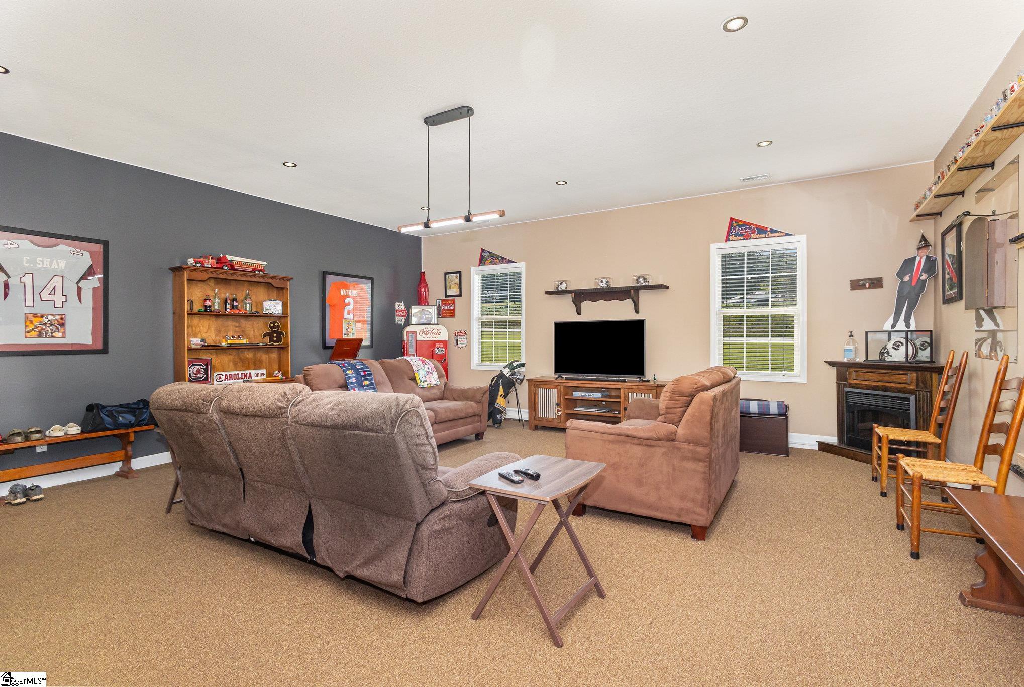 3189 E Gap Creek Road Greer, SC 29651