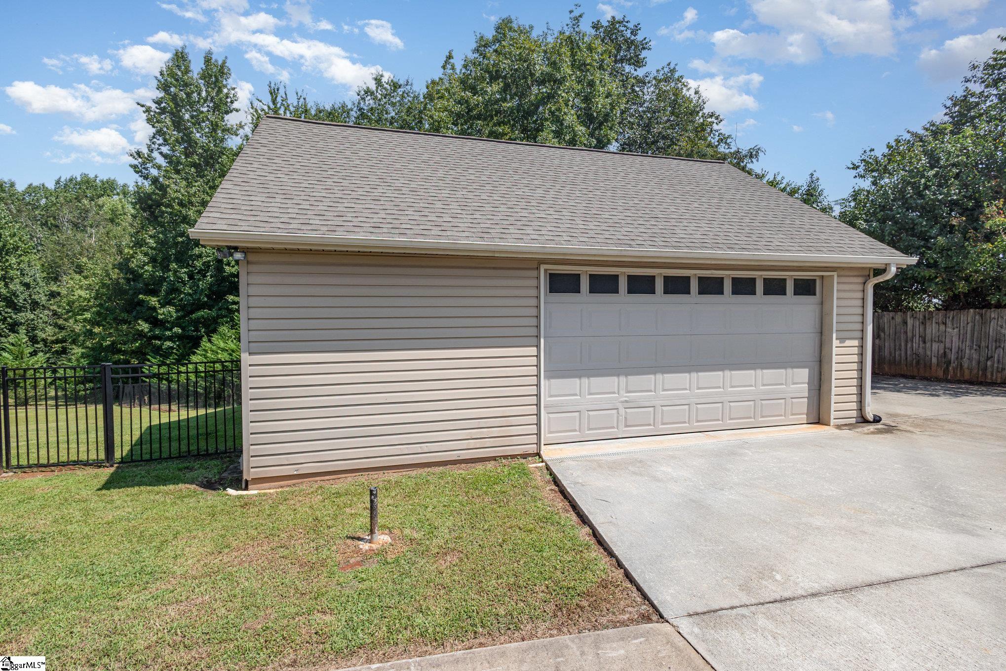 3189 E Gap Creek Road Greer, SC 29651