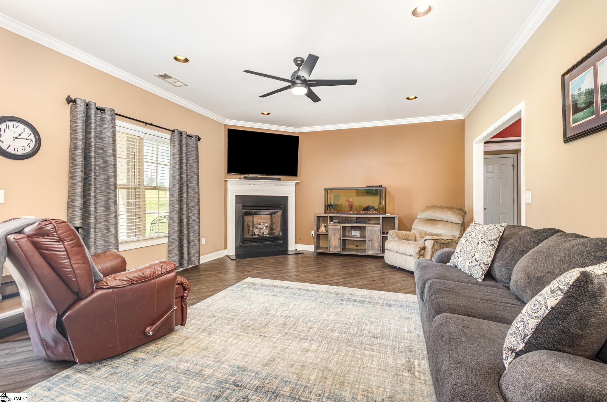 3189 E Gap Creek Road Greer, SC 29651