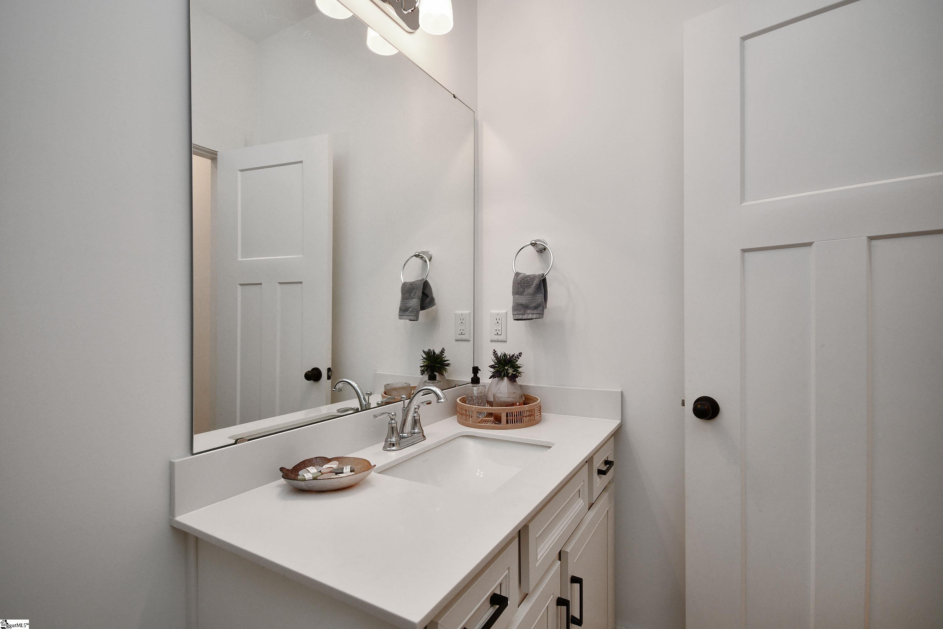 107 Thornfield Drive Greenville, SC 29605