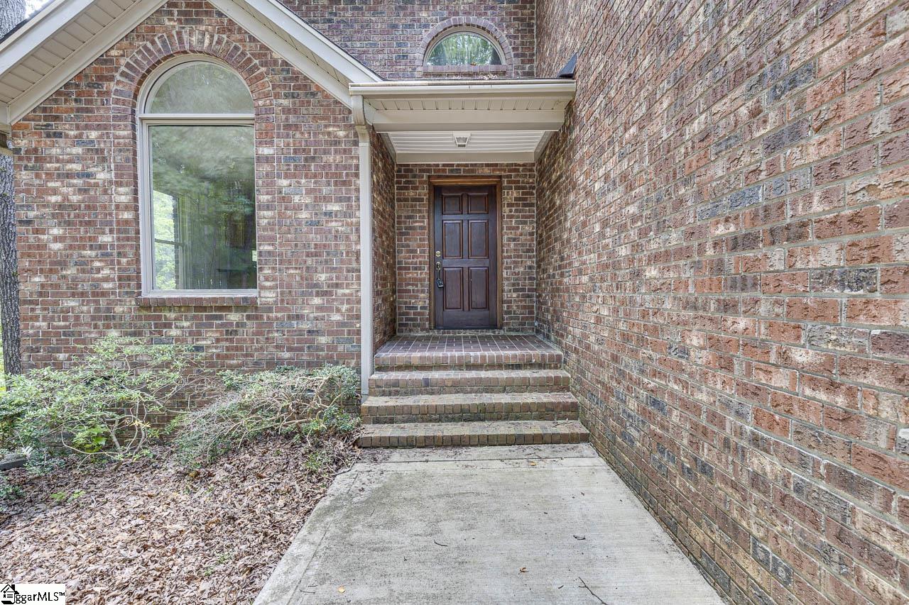 15 Oasis Court Taylors, SC 29687