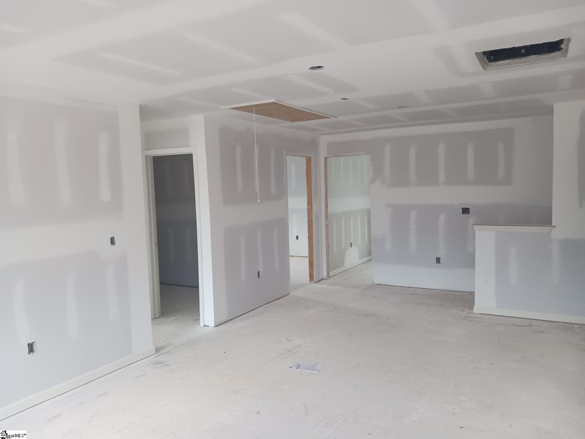 465 Haddon Road Woodruff, SC 29388