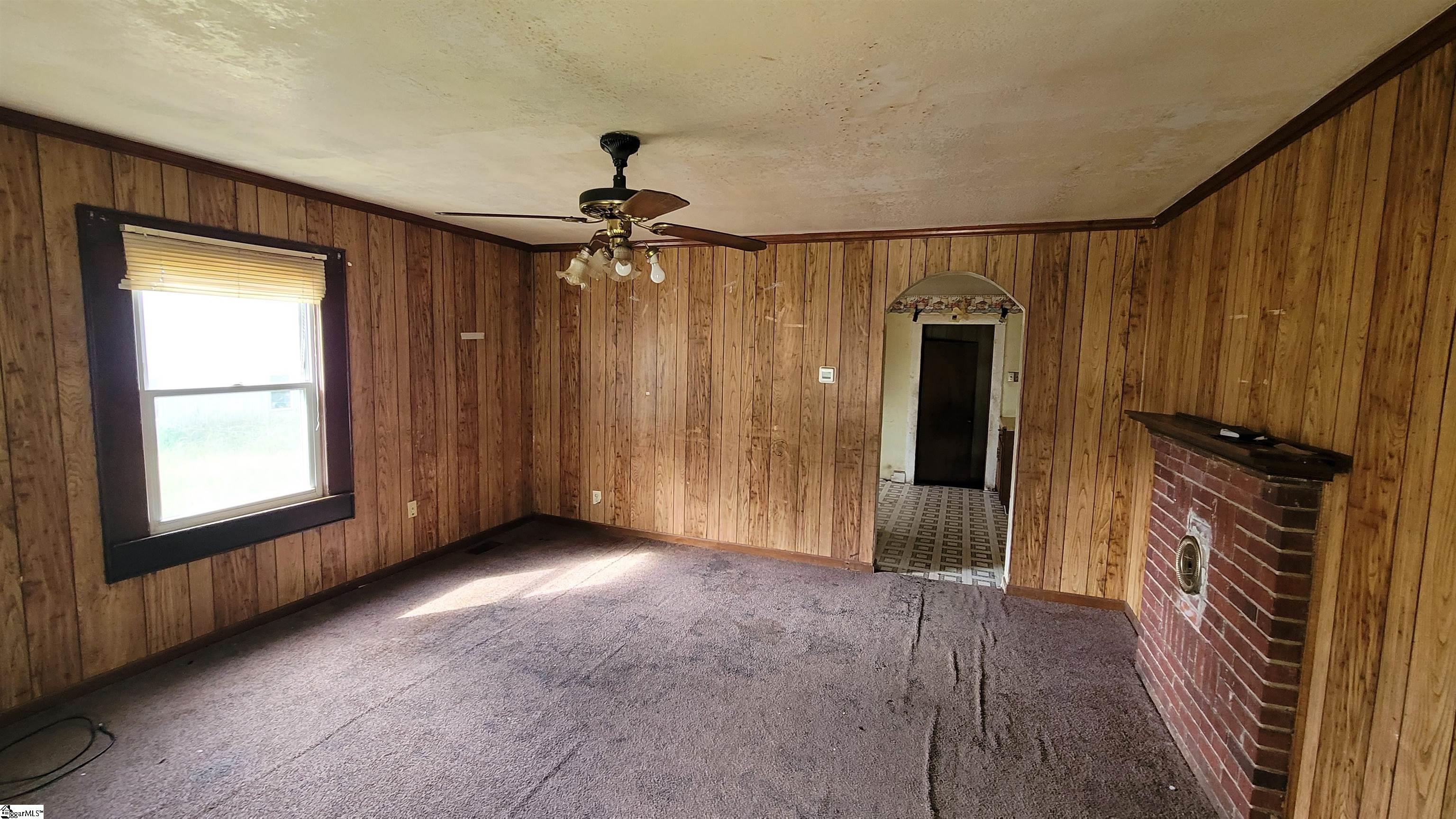 8 W First Street Williamston, SC 29697