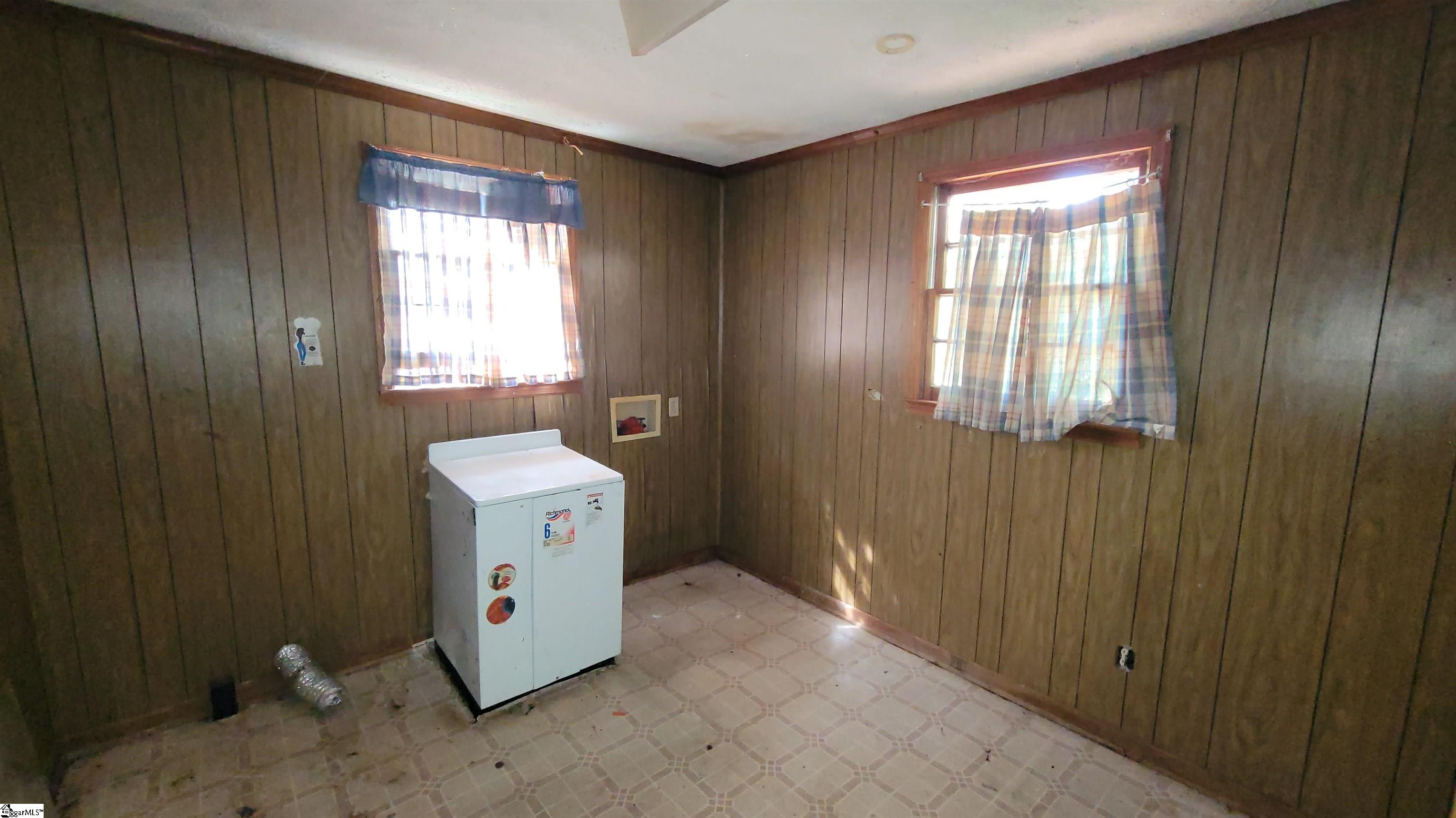8 W First Street Williamston, SC 29697