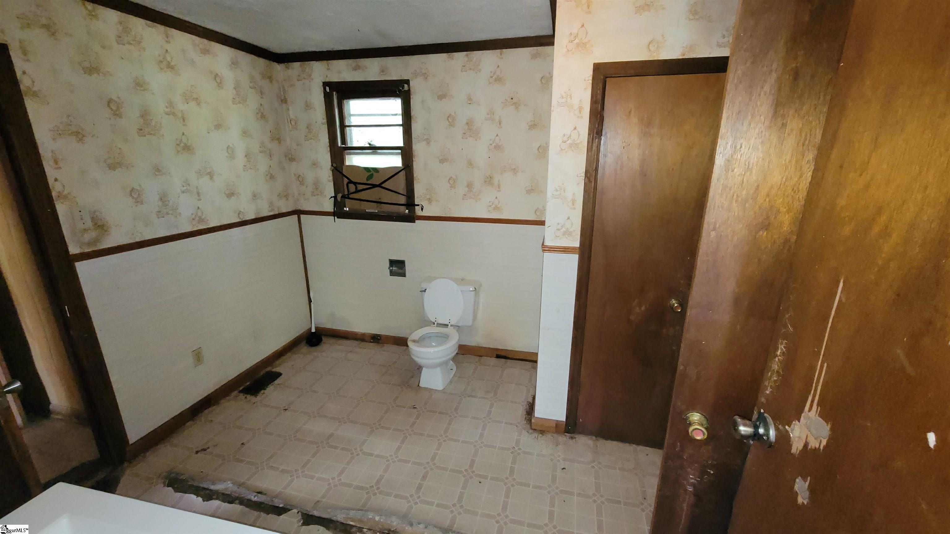 8 W First Street Williamston, SC 29697