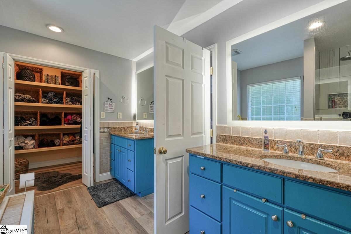 251 N Lake Emory Drive Inman, SC 29349