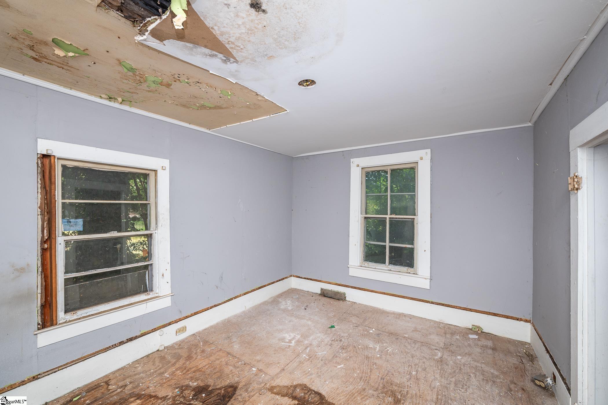 202 Orange Street Greenville, SC 29609