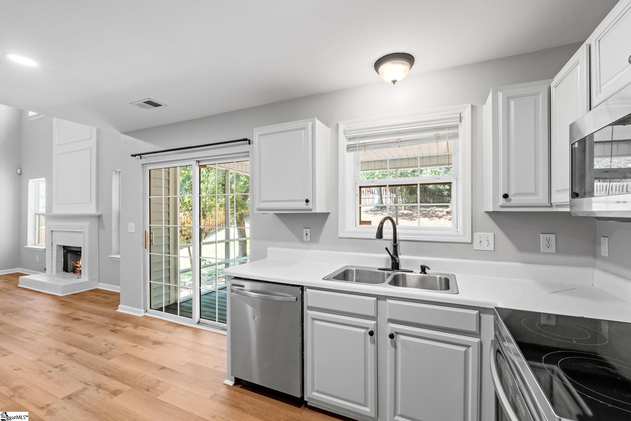 102 Waterton Way Simpsonville, SC 29680