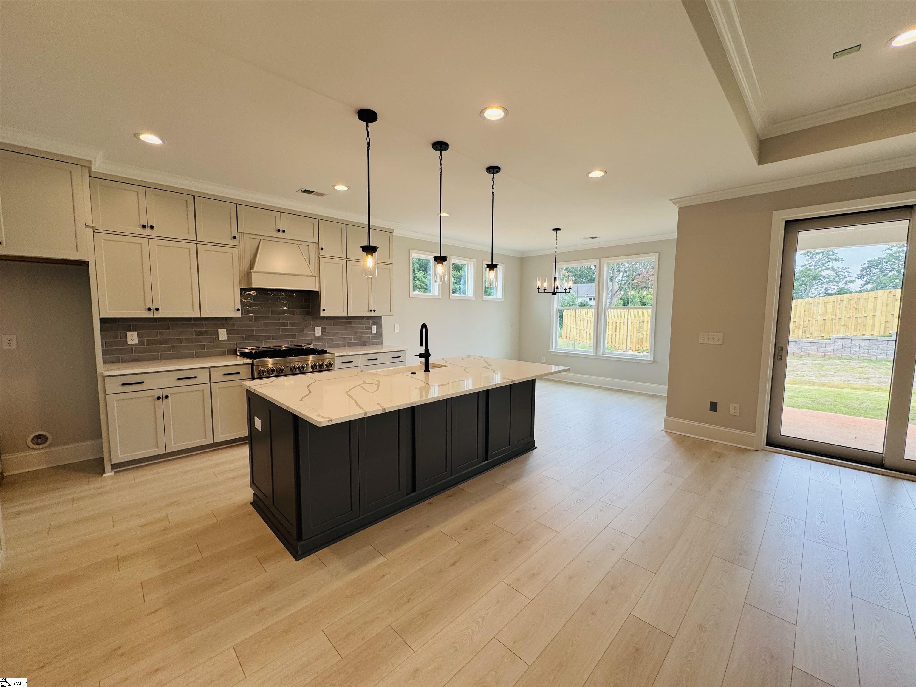 202 Redland Way Greenville, SC 29615