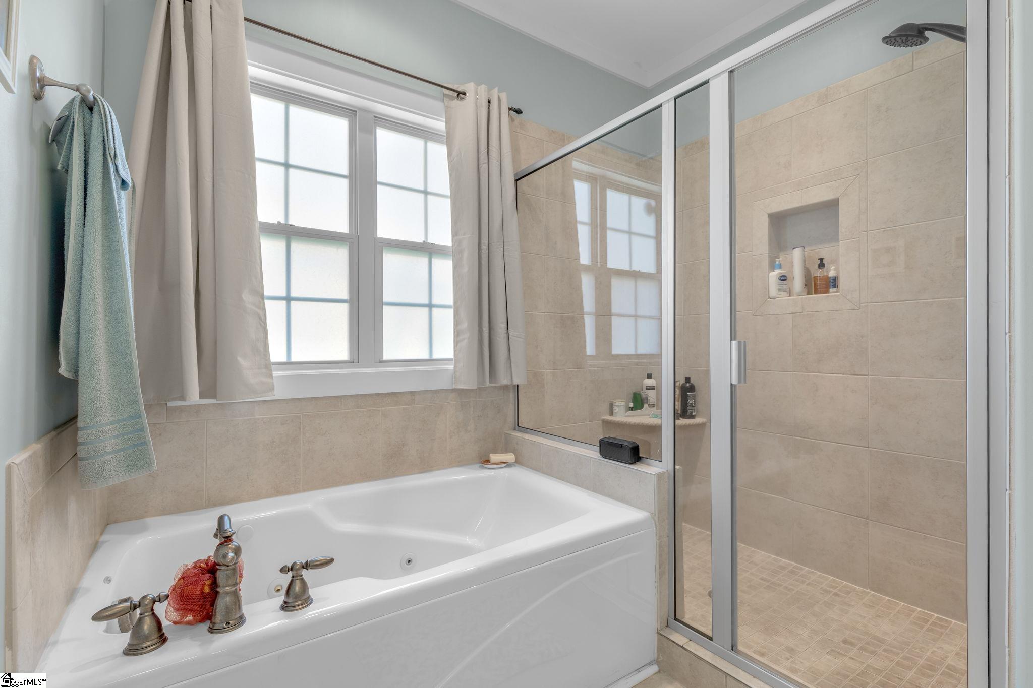 105 Linden Hall Lane Easley, SC 29640