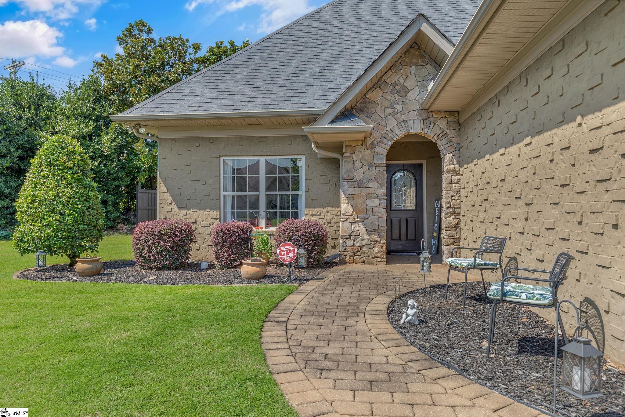 105 Linden Hall Lane Easley, SC 29640