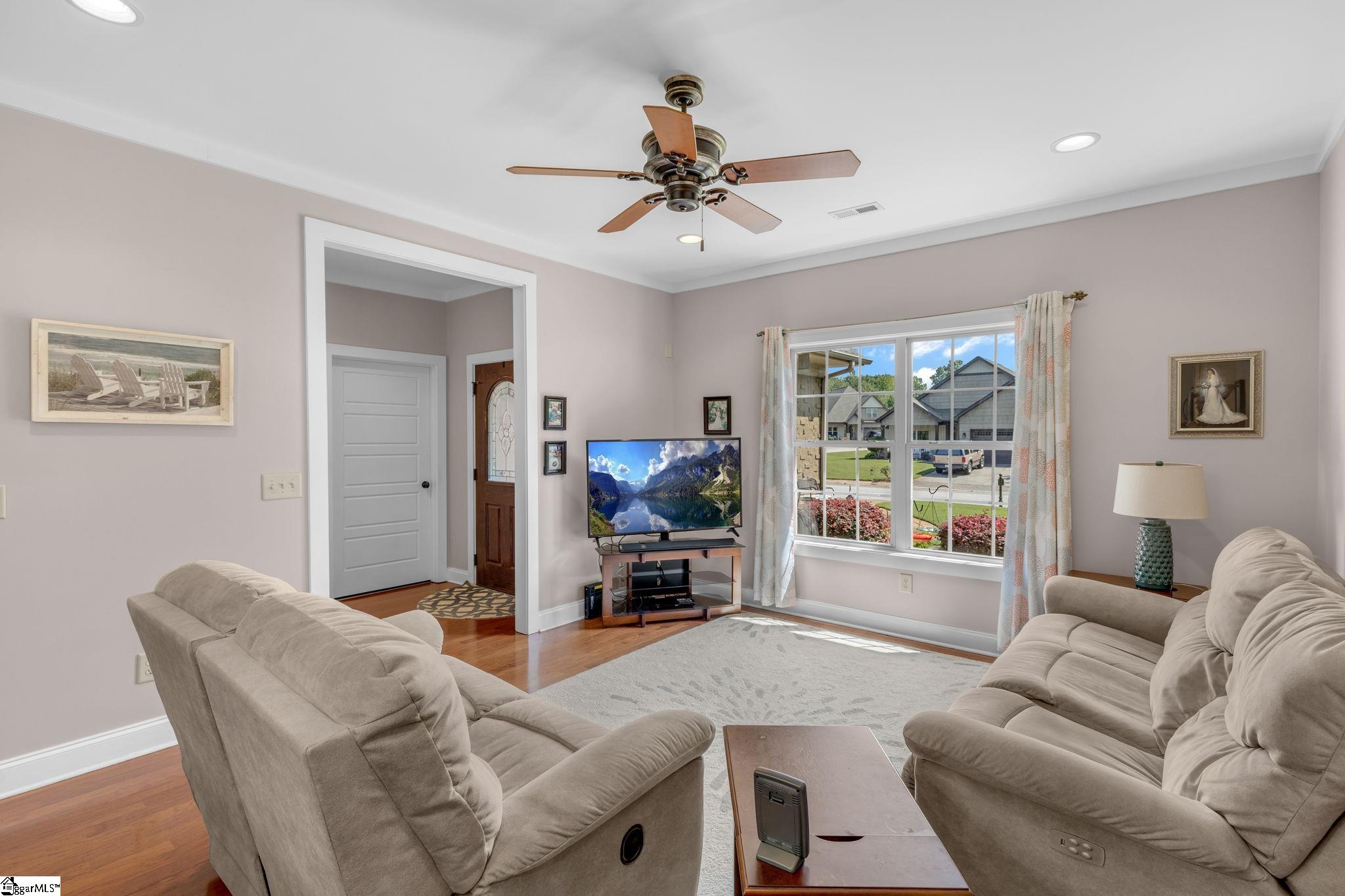 105 Linden Hall Lane Easley, SC 29640