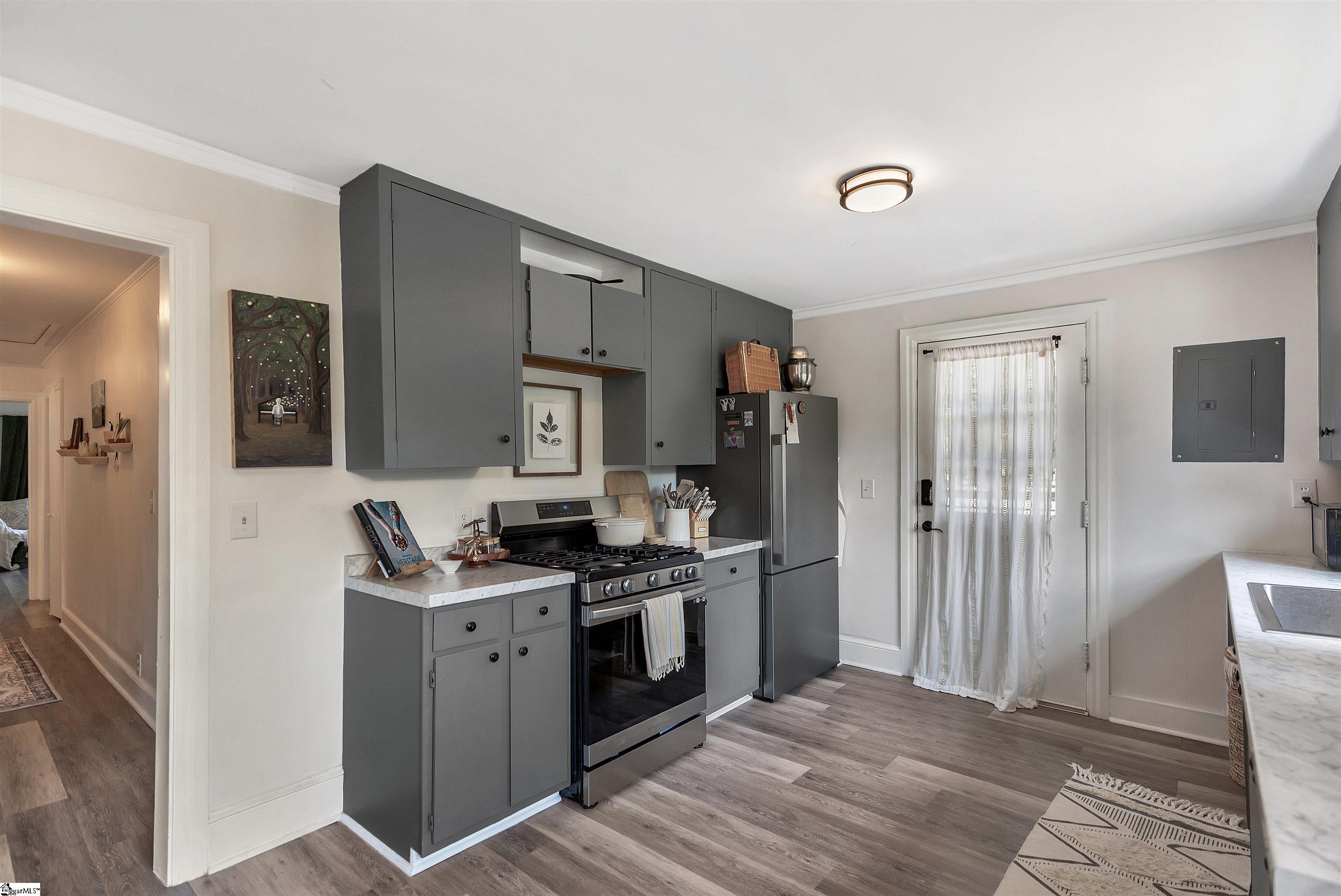 1413 S McDuffie Street Anderson, SC 29624