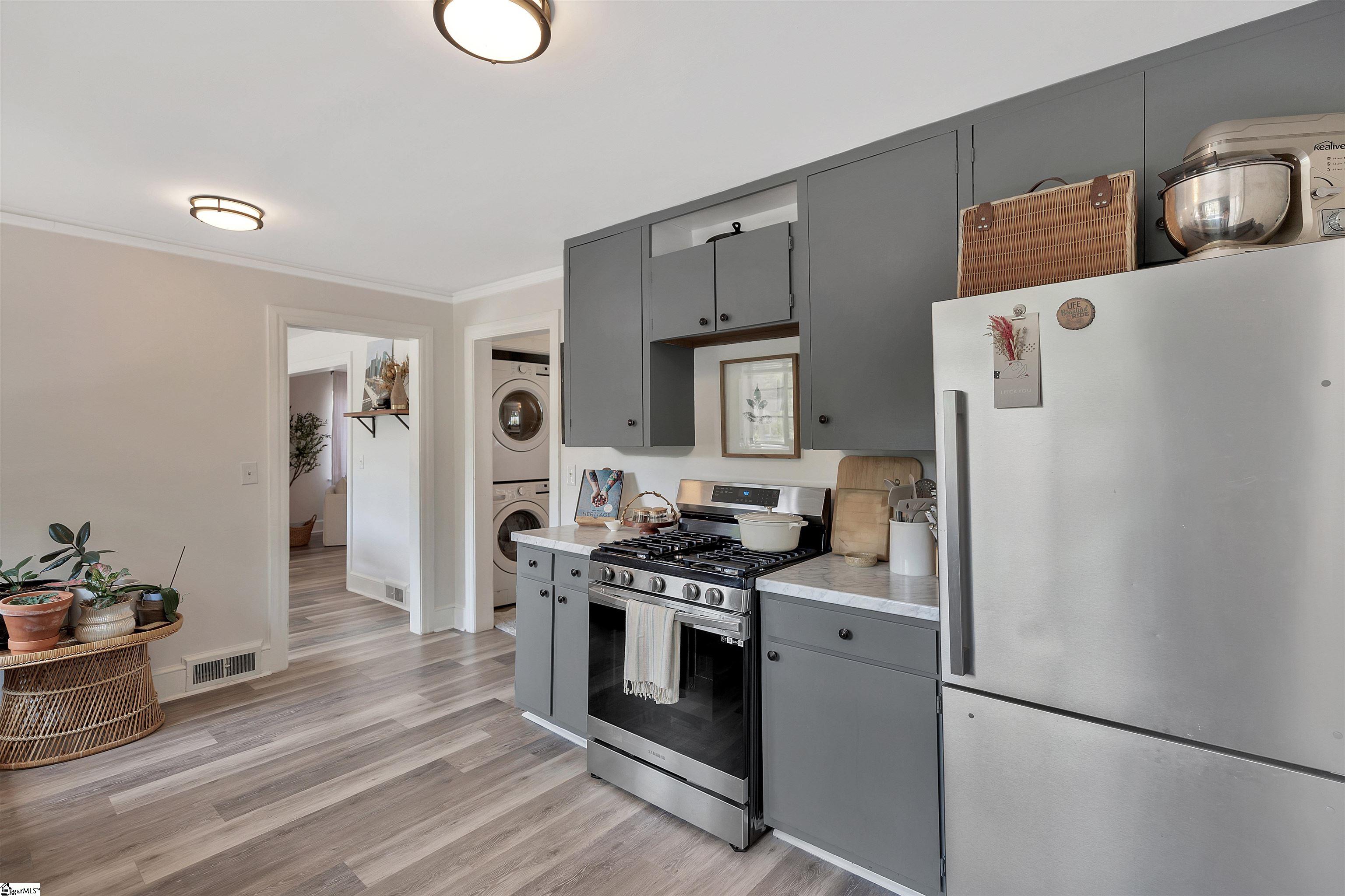 1413 S McDuffie Street Anderson, SC 29624